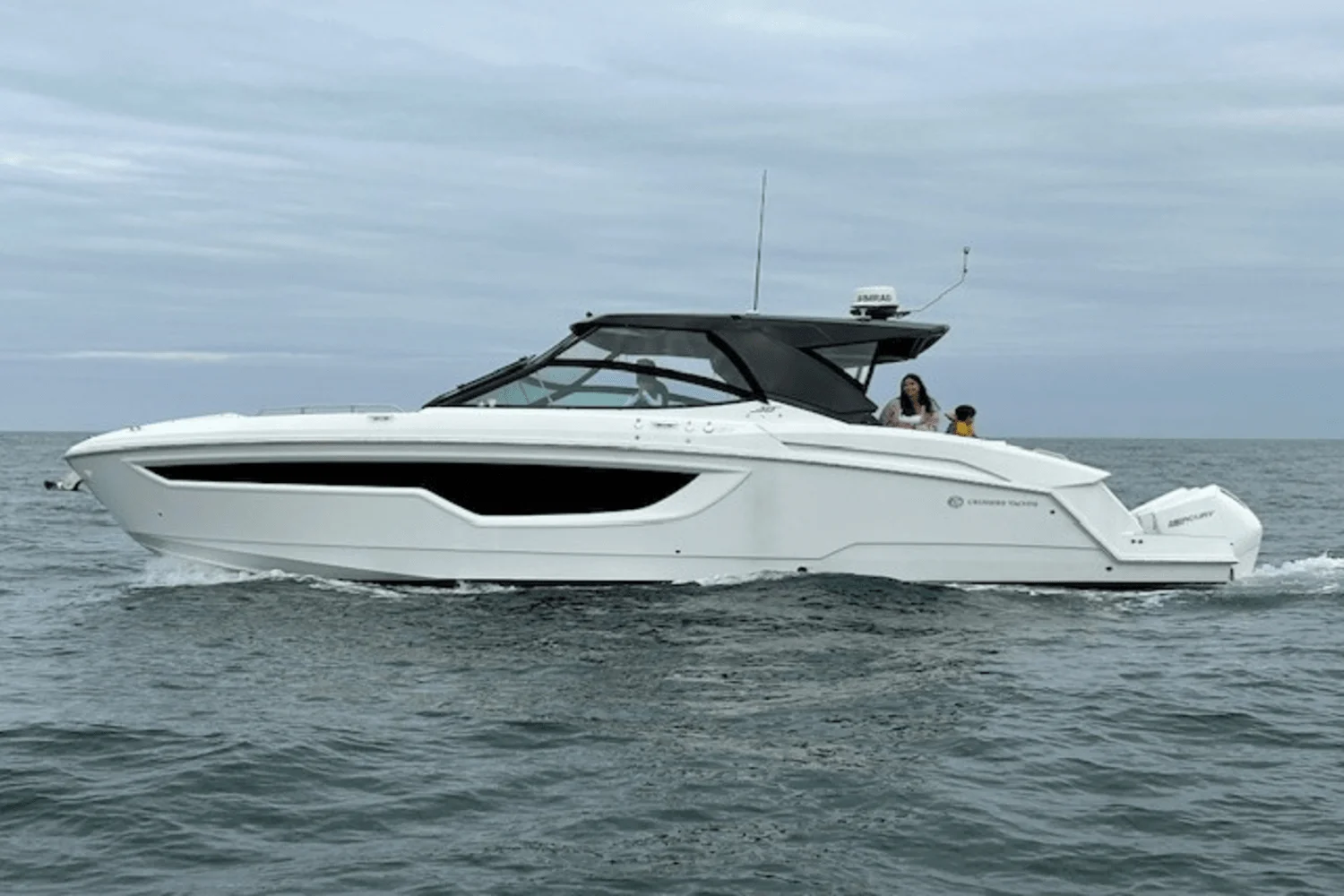 2020 Cruisers Yachts 38 GLS Image Thumbnail #0
