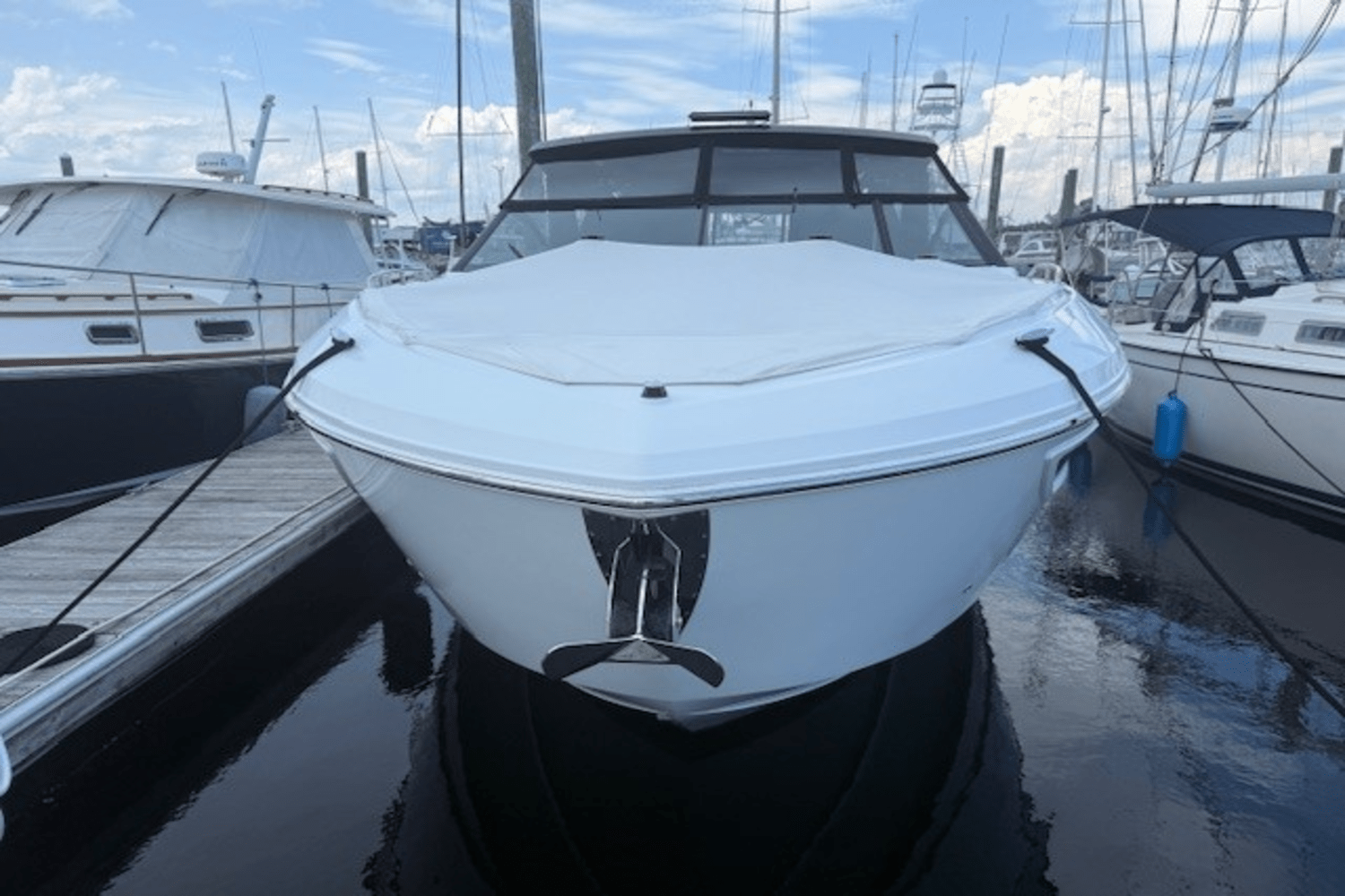 2020 Cruisers Yachts 38 GLS Image Thumbnail #2