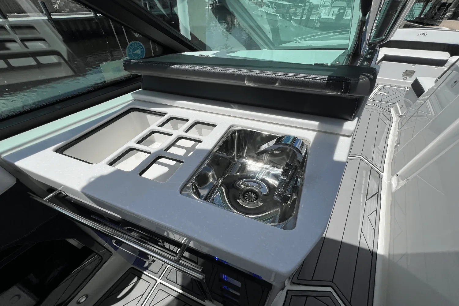 2022 Monterey 385 SS Image Thumbnail #56