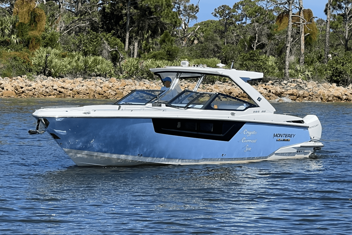 2022 Monterey 385 SS Image Thumbnail #1