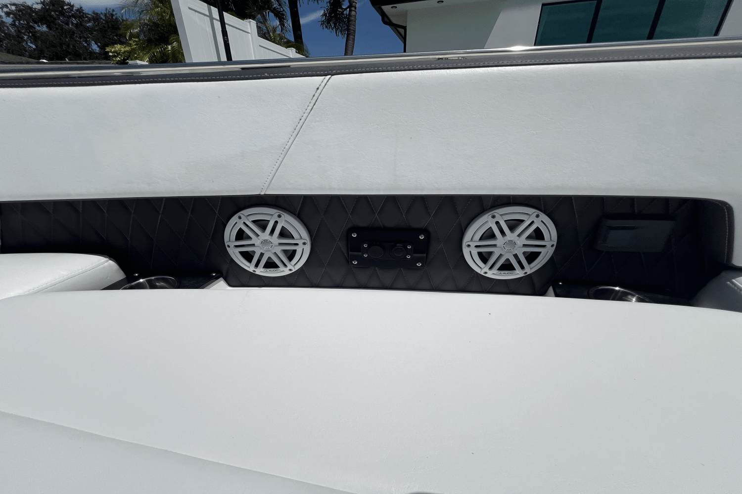 2022 Monterey 385 SS Image Thumbnail #35