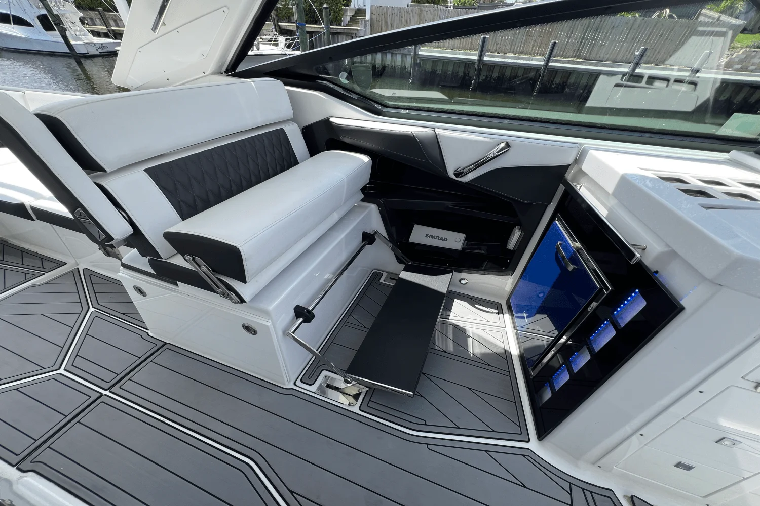 2022 Monterey 385 SUPER SPORT Image Thumbnail #52