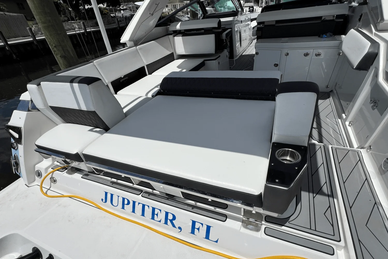 2022 Monterey 385 SUPER SPORT Image Thumbnail #89