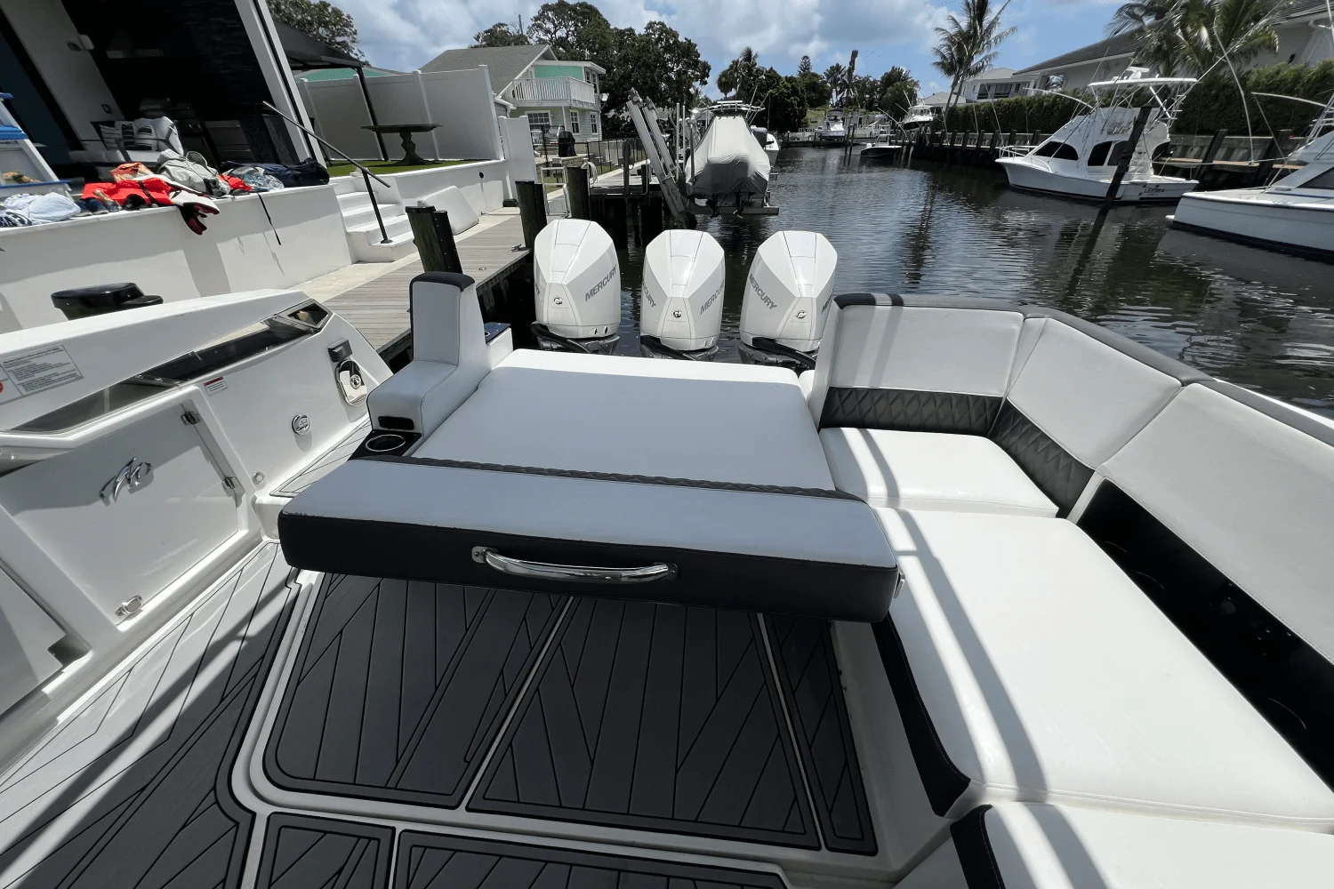 2022 Monterey 385 SUPER SPORT Image Thumbnail #87