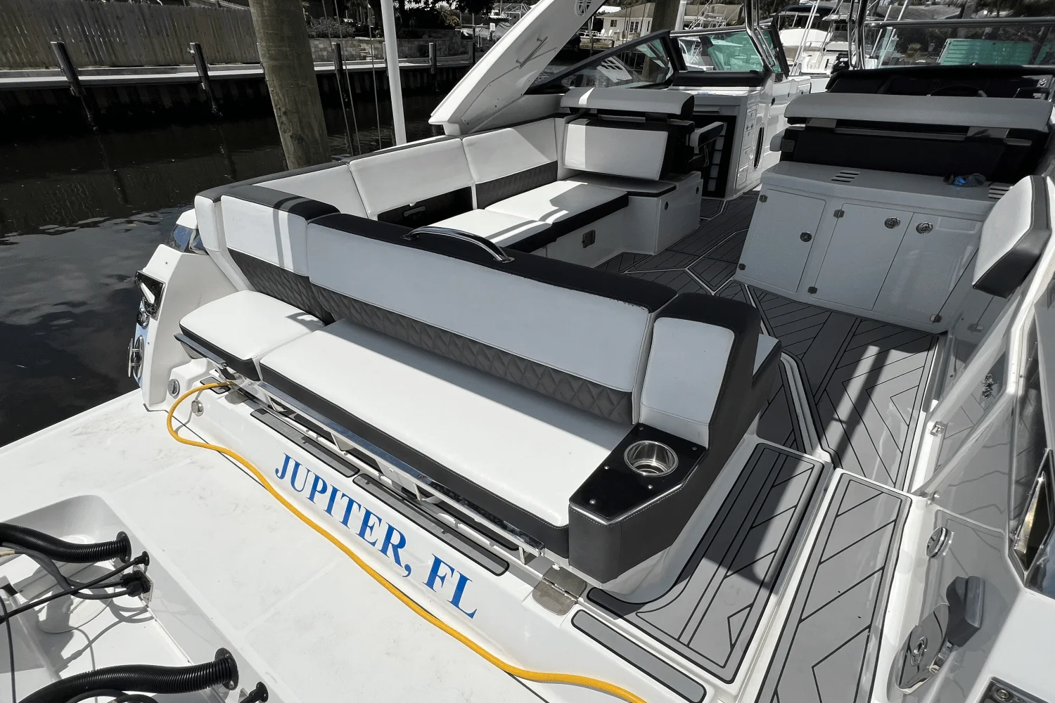 2022 Monterey 385 SUPER SPORT Image Thumbnail #92