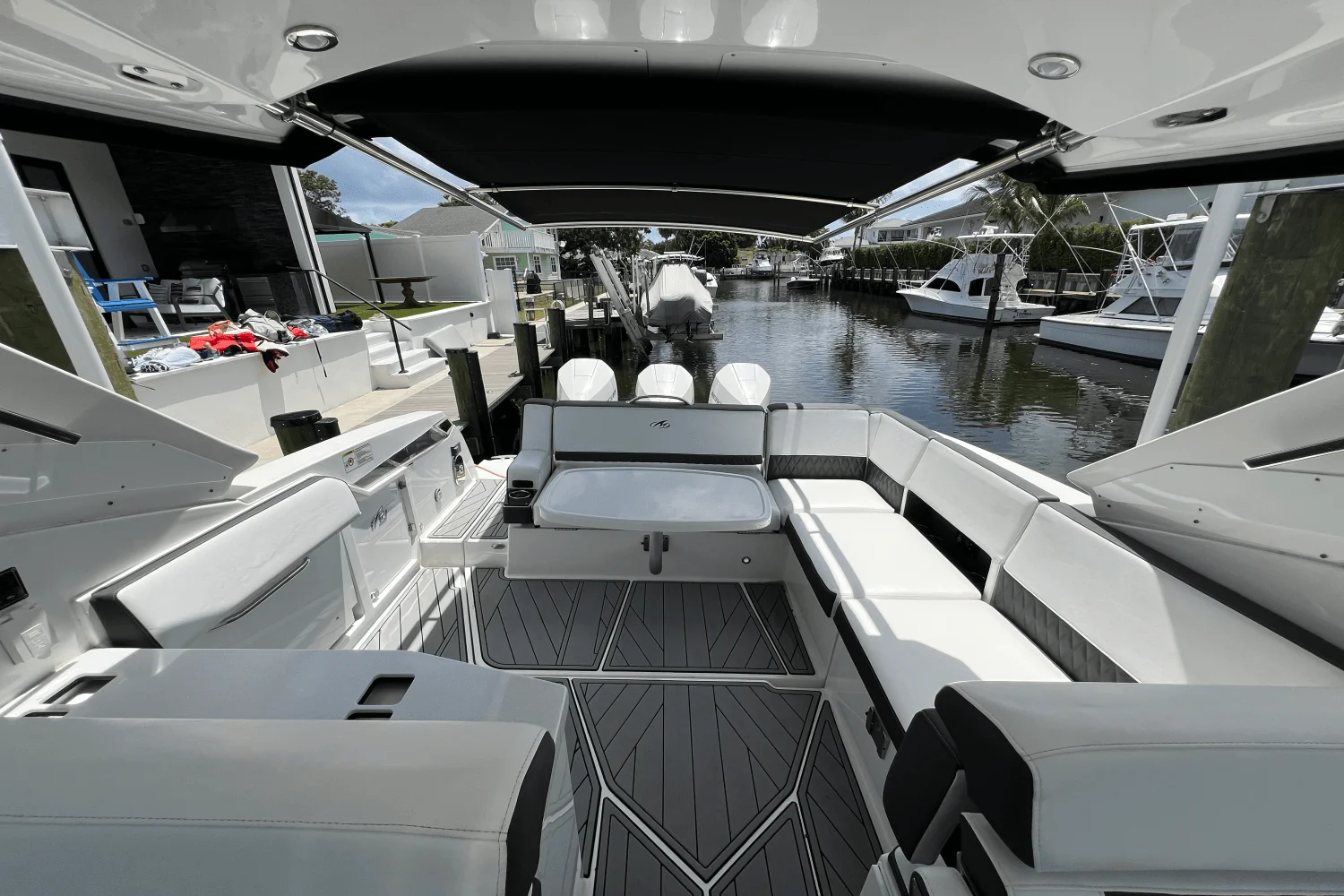 2022 Monterey 385 SUPER SPORT Image Thumbnail #66