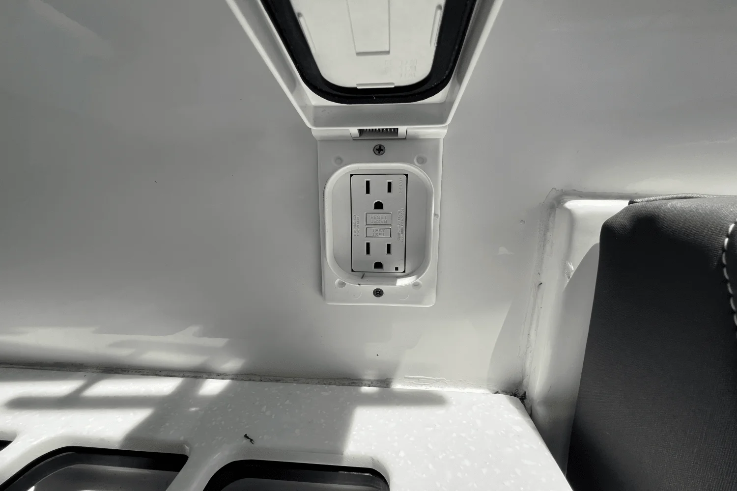 2022 Monterey 385 SUPER SPORT Image Thumbnail #69