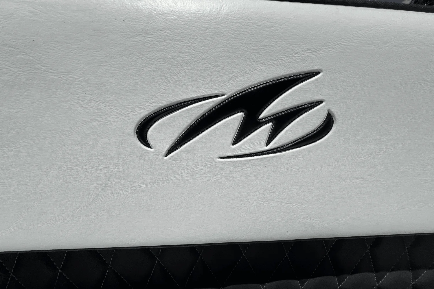 2022 Monterey 385 SUPER SPORT Image Thumbnail #37