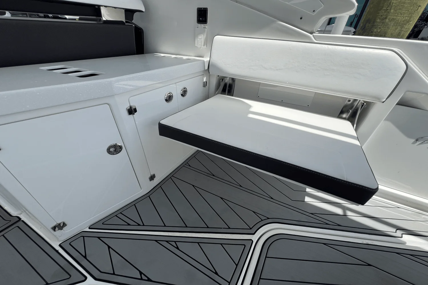 2022 Monterey 385 SUPER SPORT Image Thumbnail #83