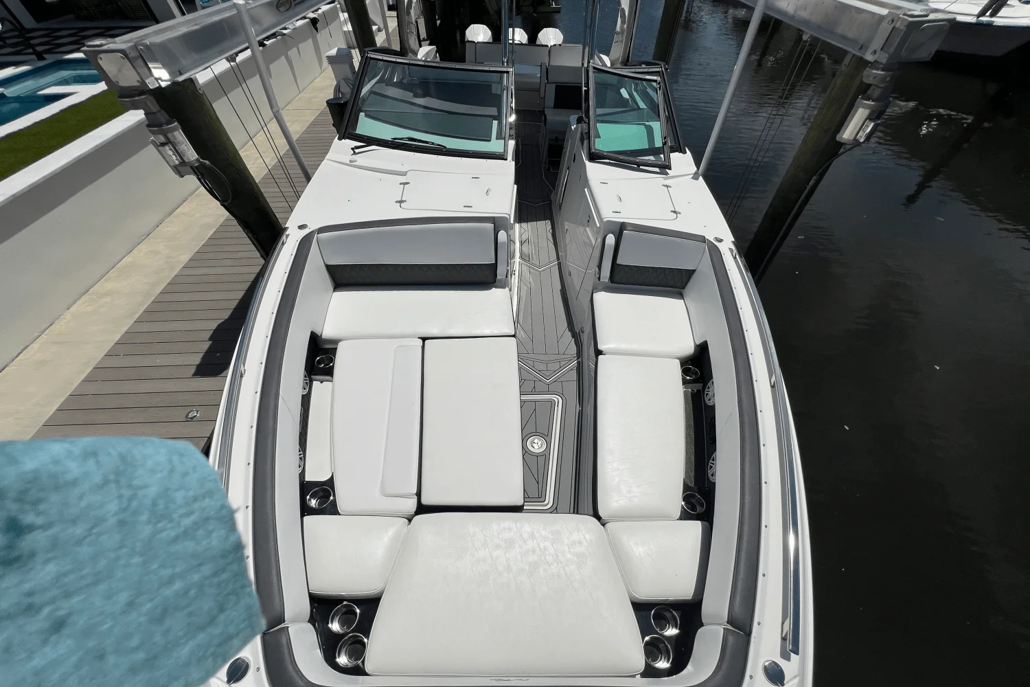 2022 Monterey 385 SUPER SPORT Image Thumbnail #38