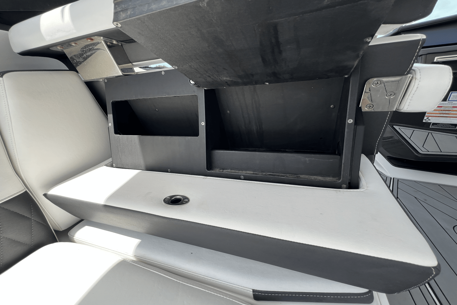 2022 Monterey 385 SS Image Thumbnail #65
