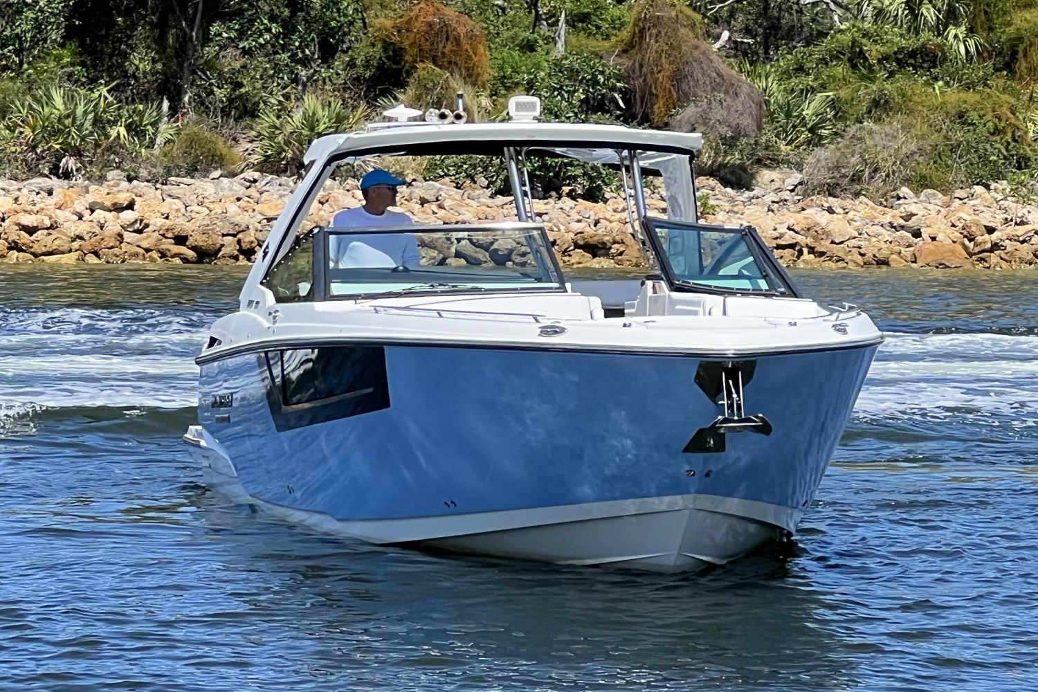 2022 Monterey 385 SS Image Thumbnail #3
