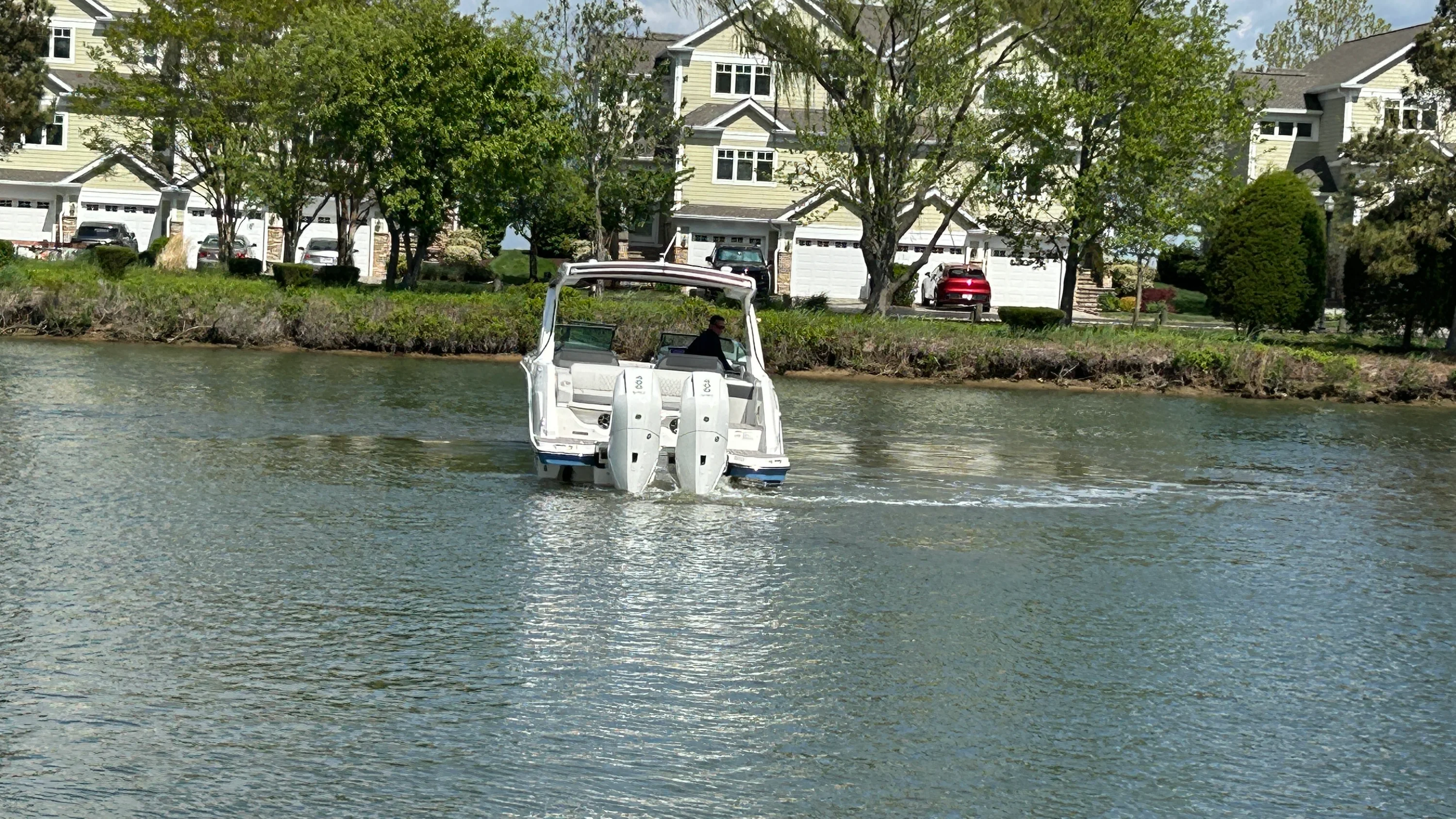 2026 Sea Ray SLX 310 Outboard Image Thumbnail #4