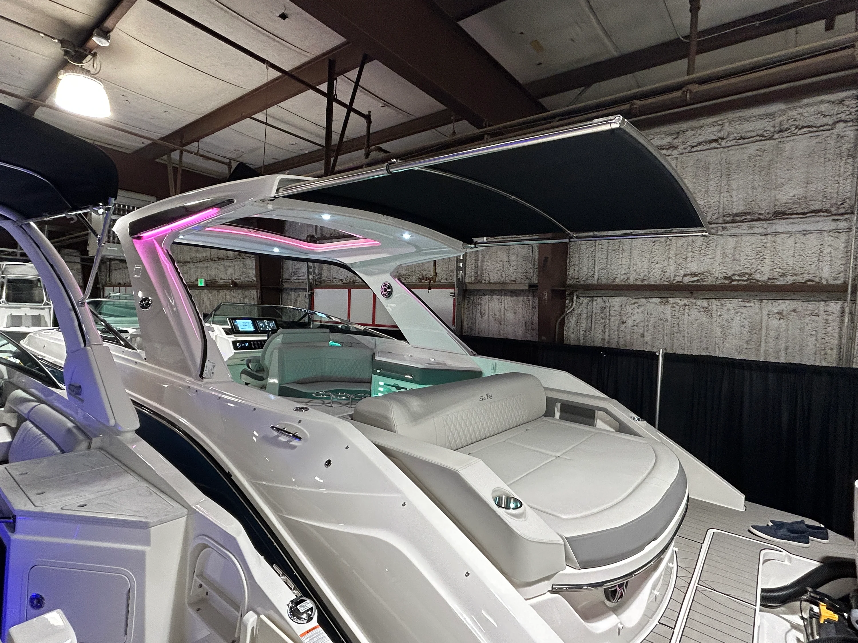 2026 Sea Ray SLX 310 Outboard Image Thumbnail #0