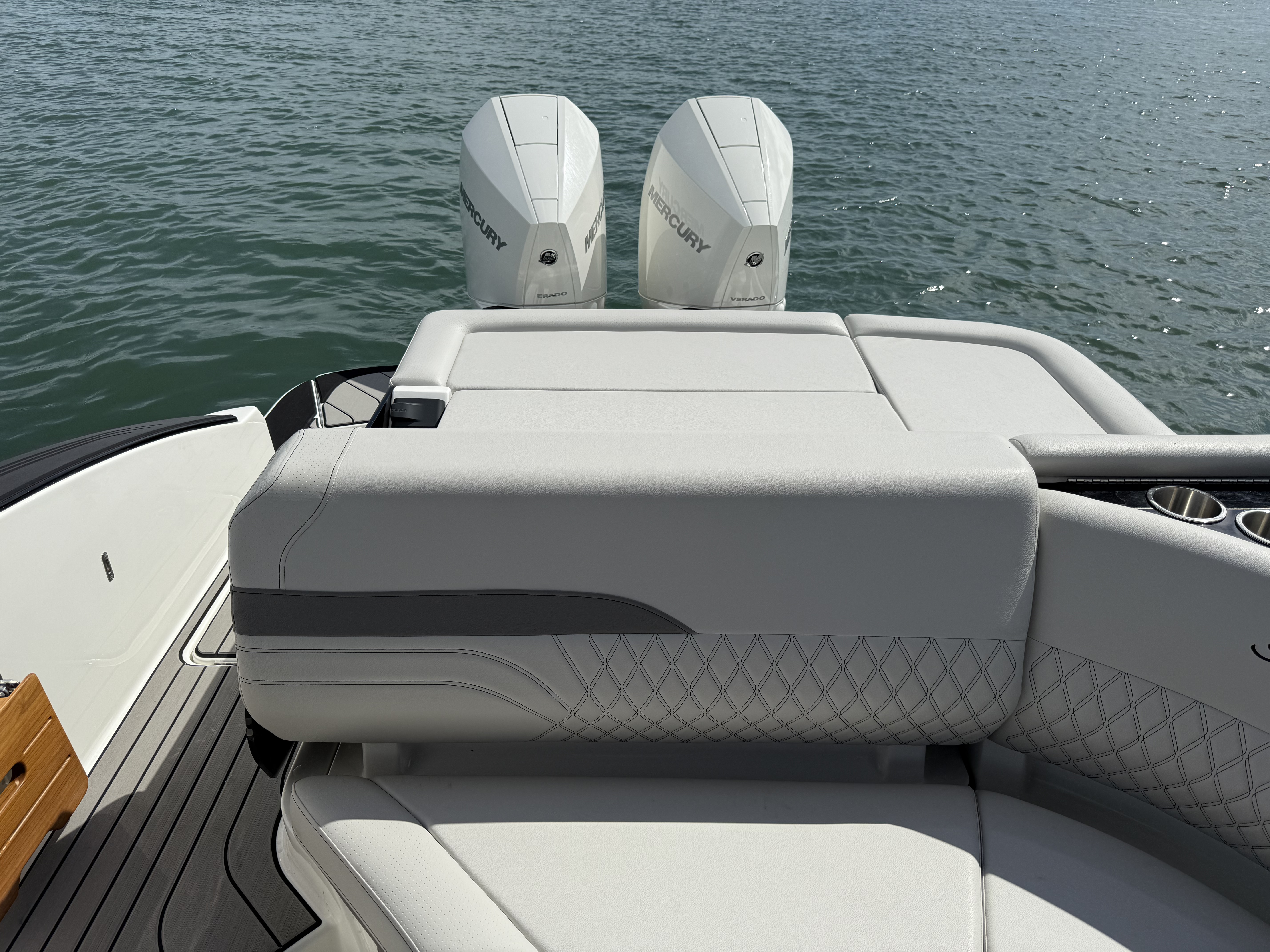 2026 Sea Ray SLX 280 Outboard Image Thumbnail #4