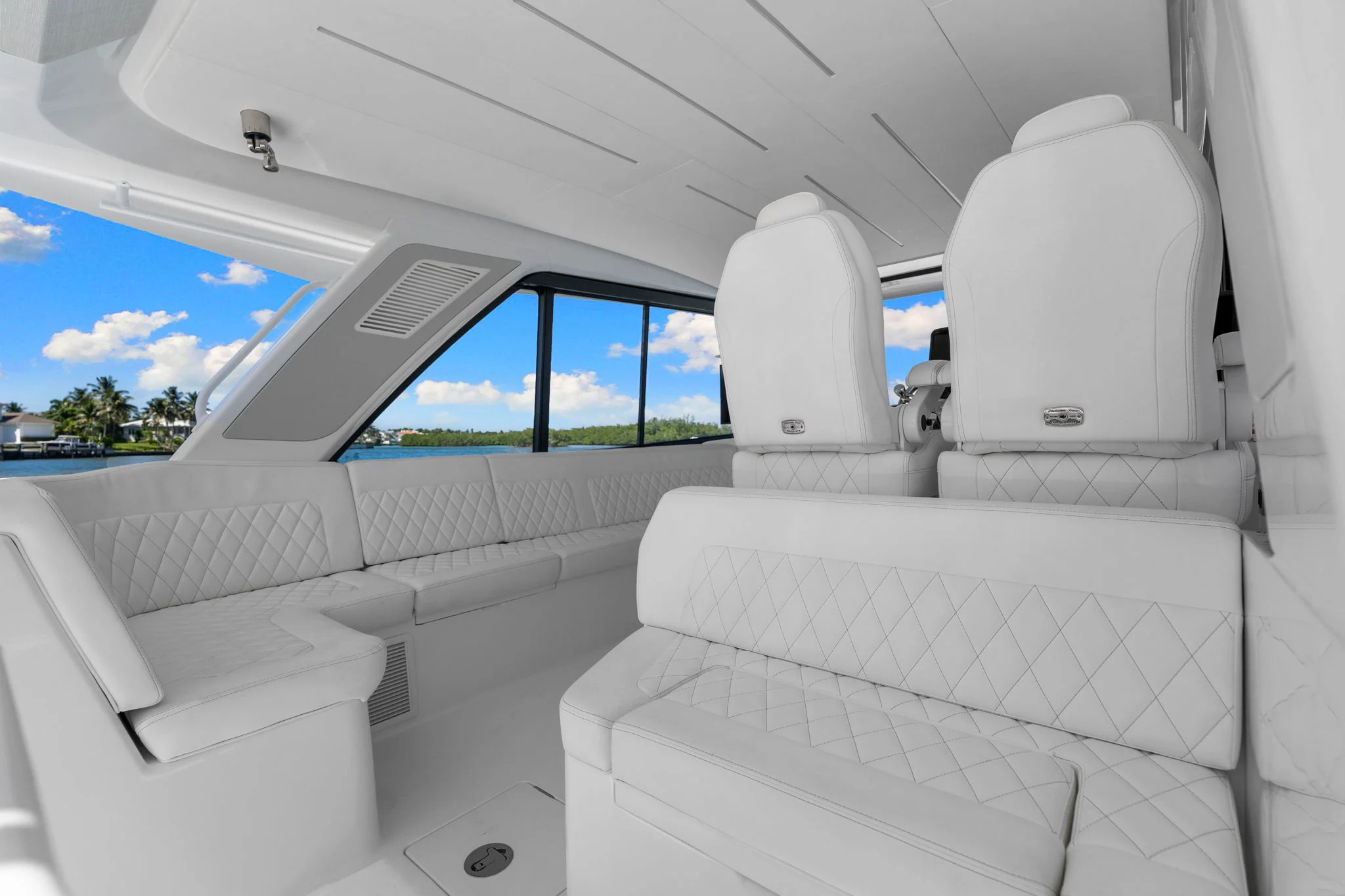 2026 Intrepid 50 EVOLUTION Image Thumbnail #38