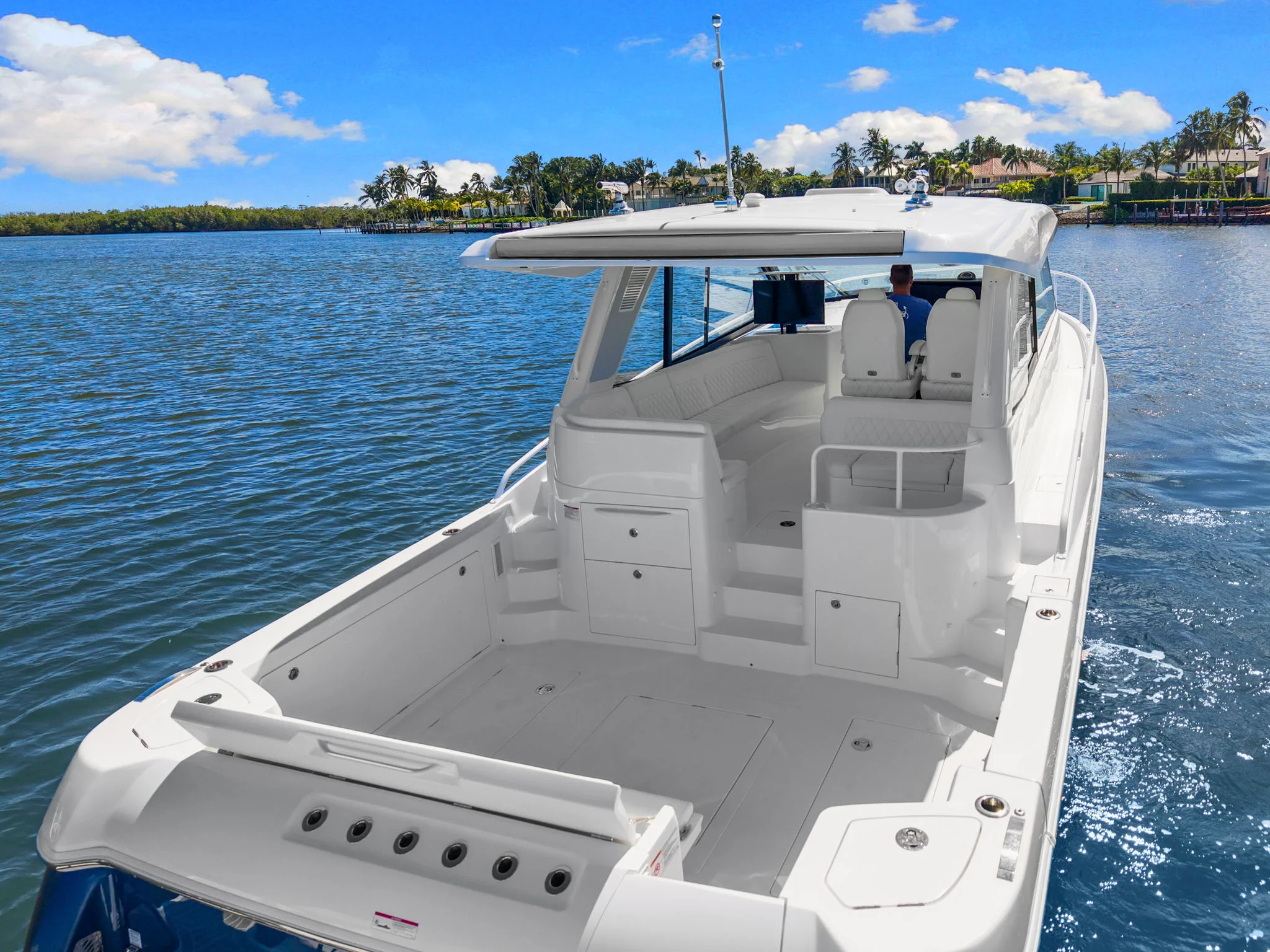 2026 Intrepid 50 EVOLUTION Image Thumbnail #3