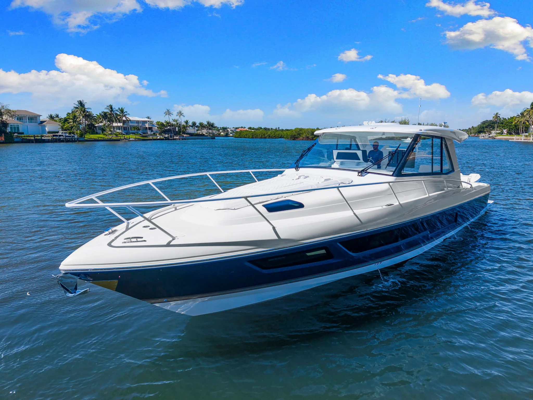 2026 Intrepid 50 EVOLUTION