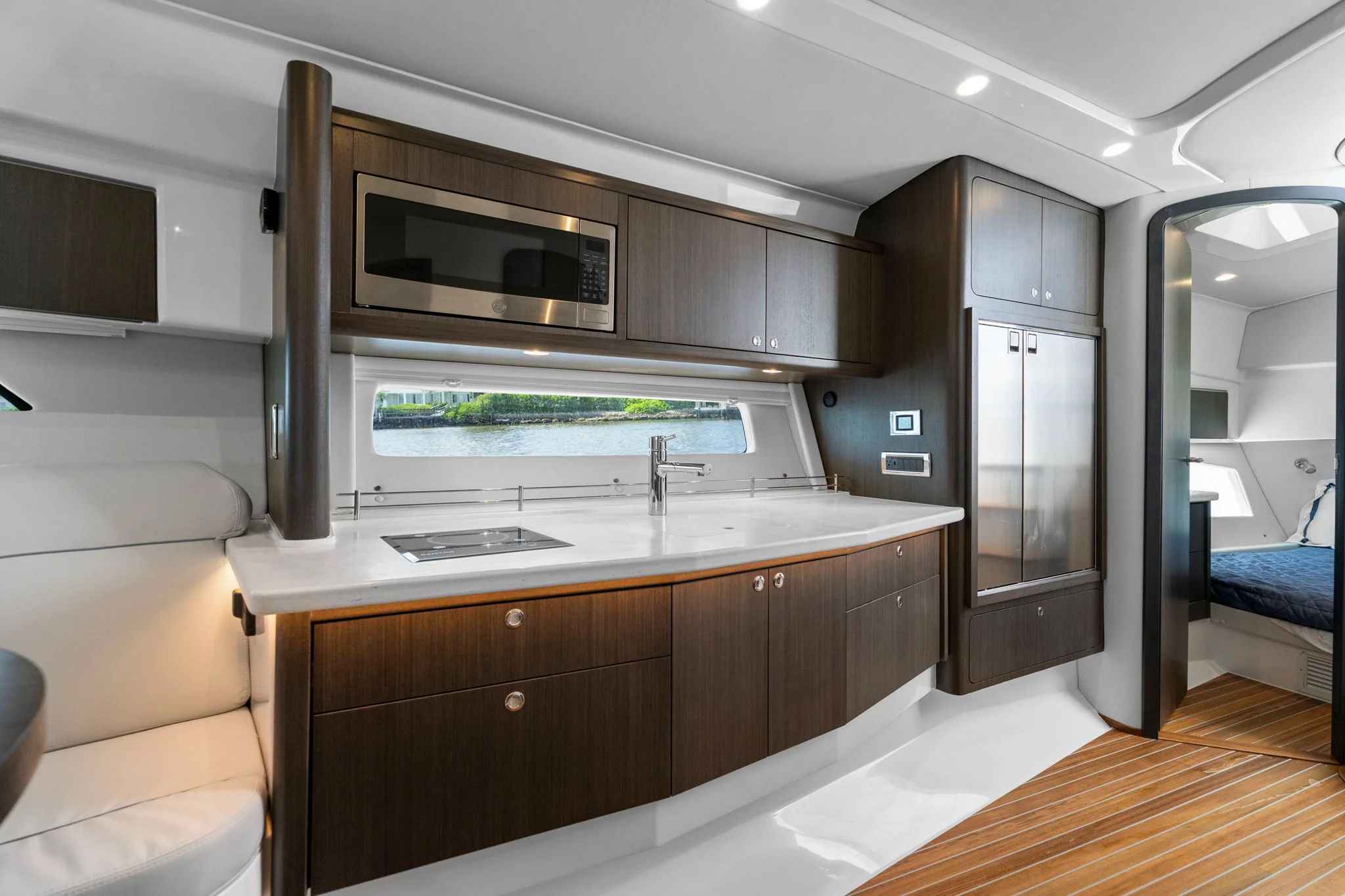 2026 Intrepid 50 EVOLUTION Image Thumbnail #20