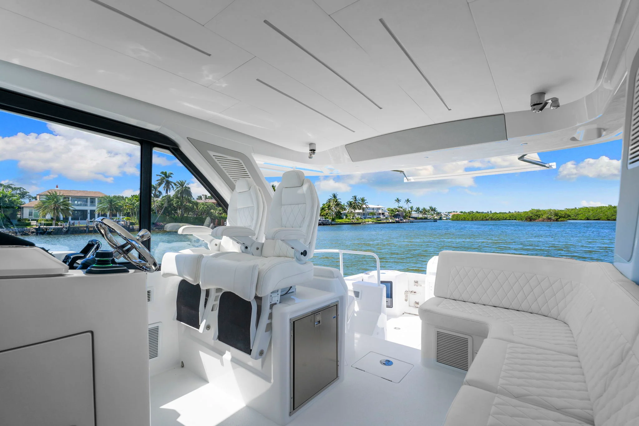 2026 Intrepid 50 EVOLUTION Image Thumbnail #42