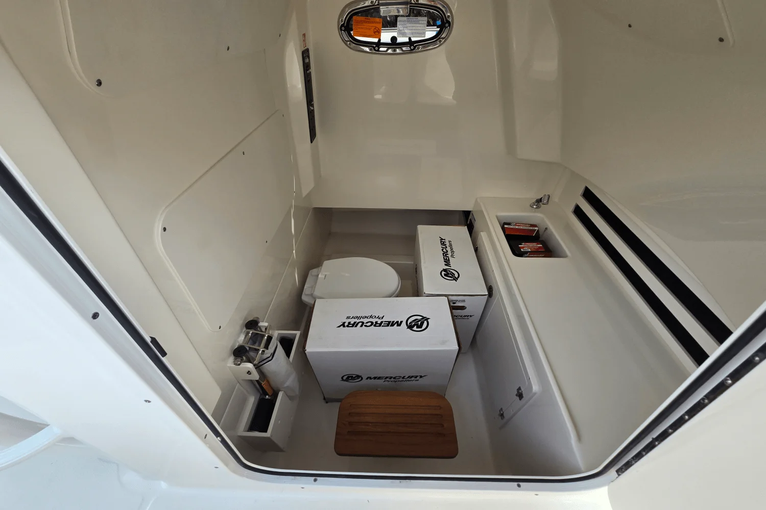 2026 Boston Whaler 330 Outrage Image Thumbnail #21