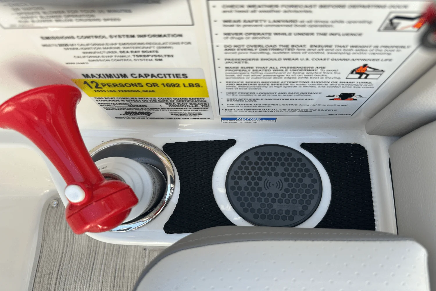 2026 Sea Ray SDX 250 Surf Image Thumbnail #11