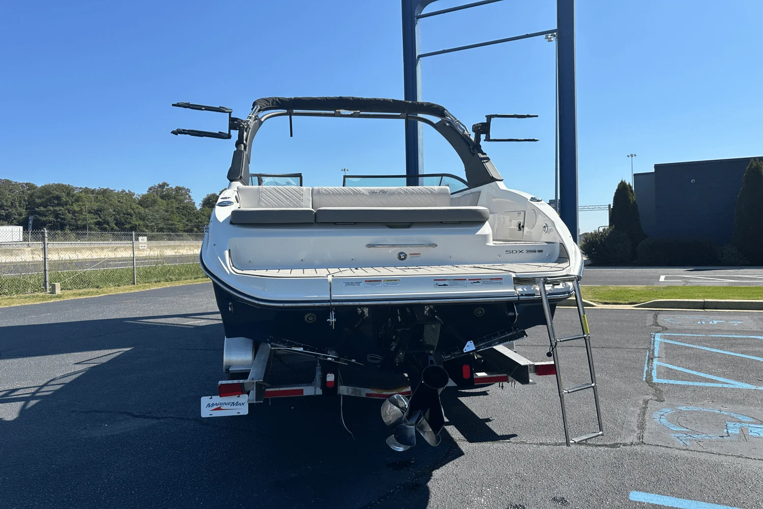 2026 Sea Ray SDX 250 Surf Image Thumbnail #1