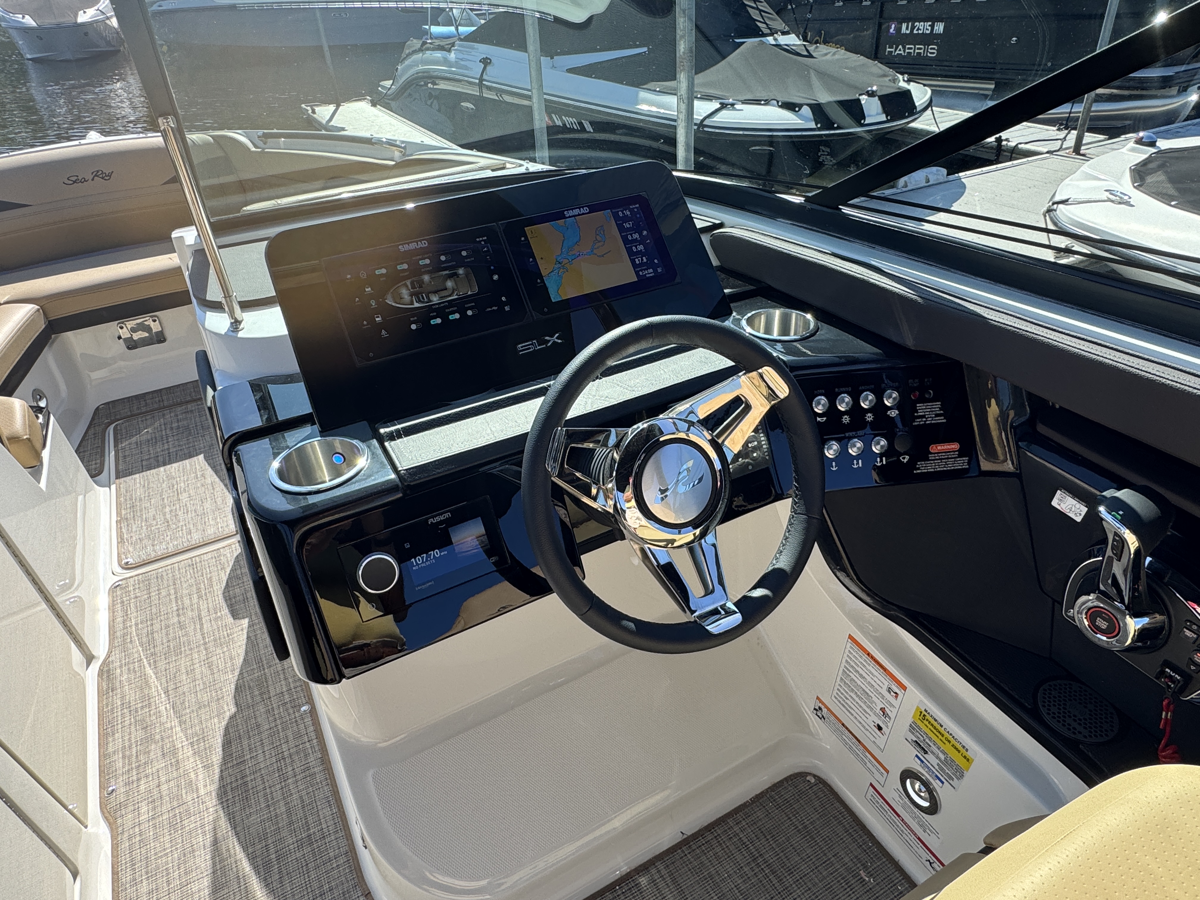 2026 Sea Ray SLX 260 Image Thumbnail #22