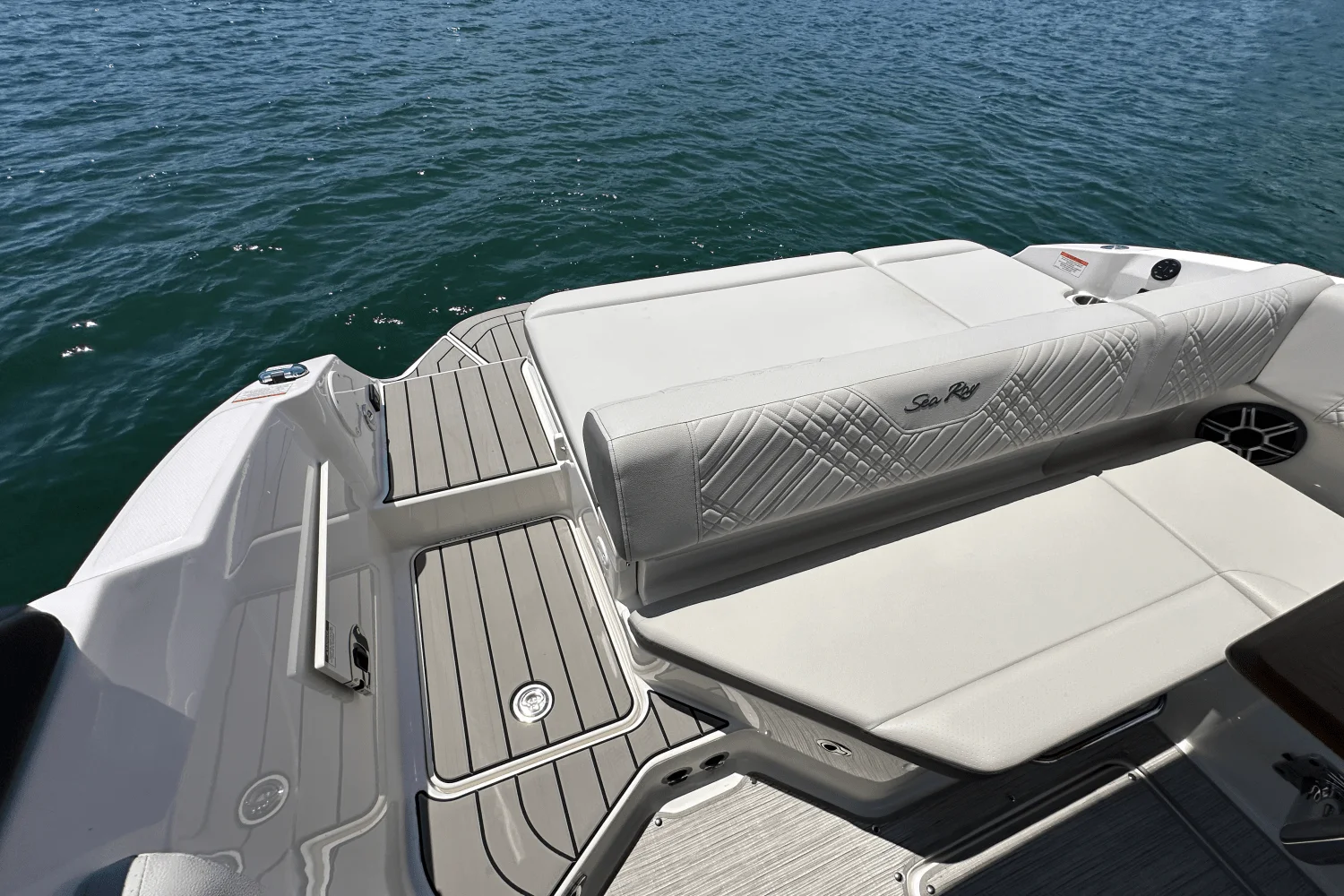 2026 Sea Ray SDX 230 Image Thumbnail #20