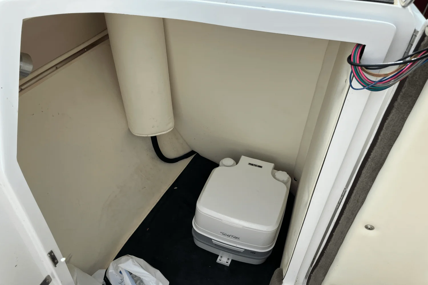 2000 Cobalt 272 Image Thumbnail #13