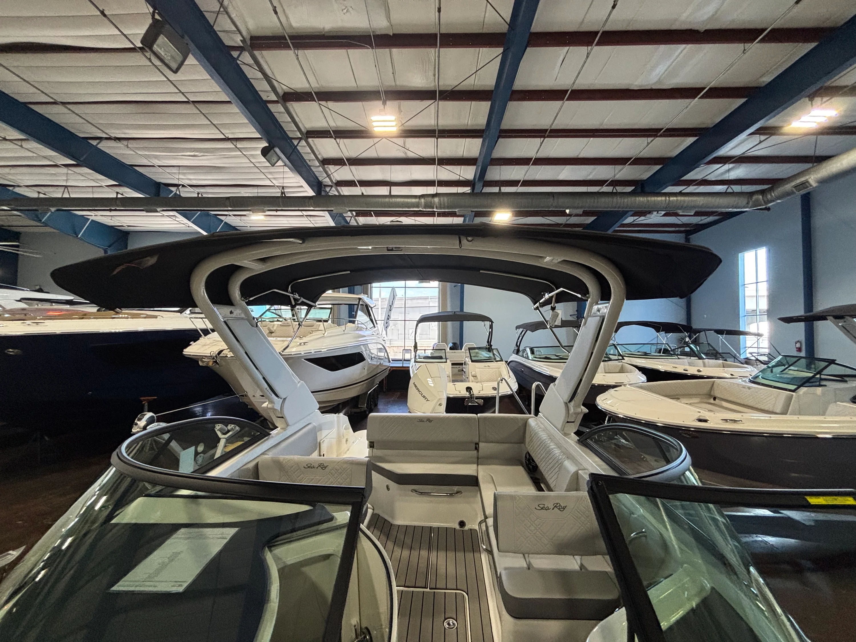 2026 Sea Ray SDX 230 Outboard Image Thumbnail #16