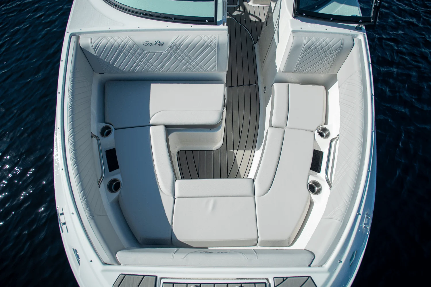 2026 Sea Ray SDX 230 Outboard Image Thumbnail #23