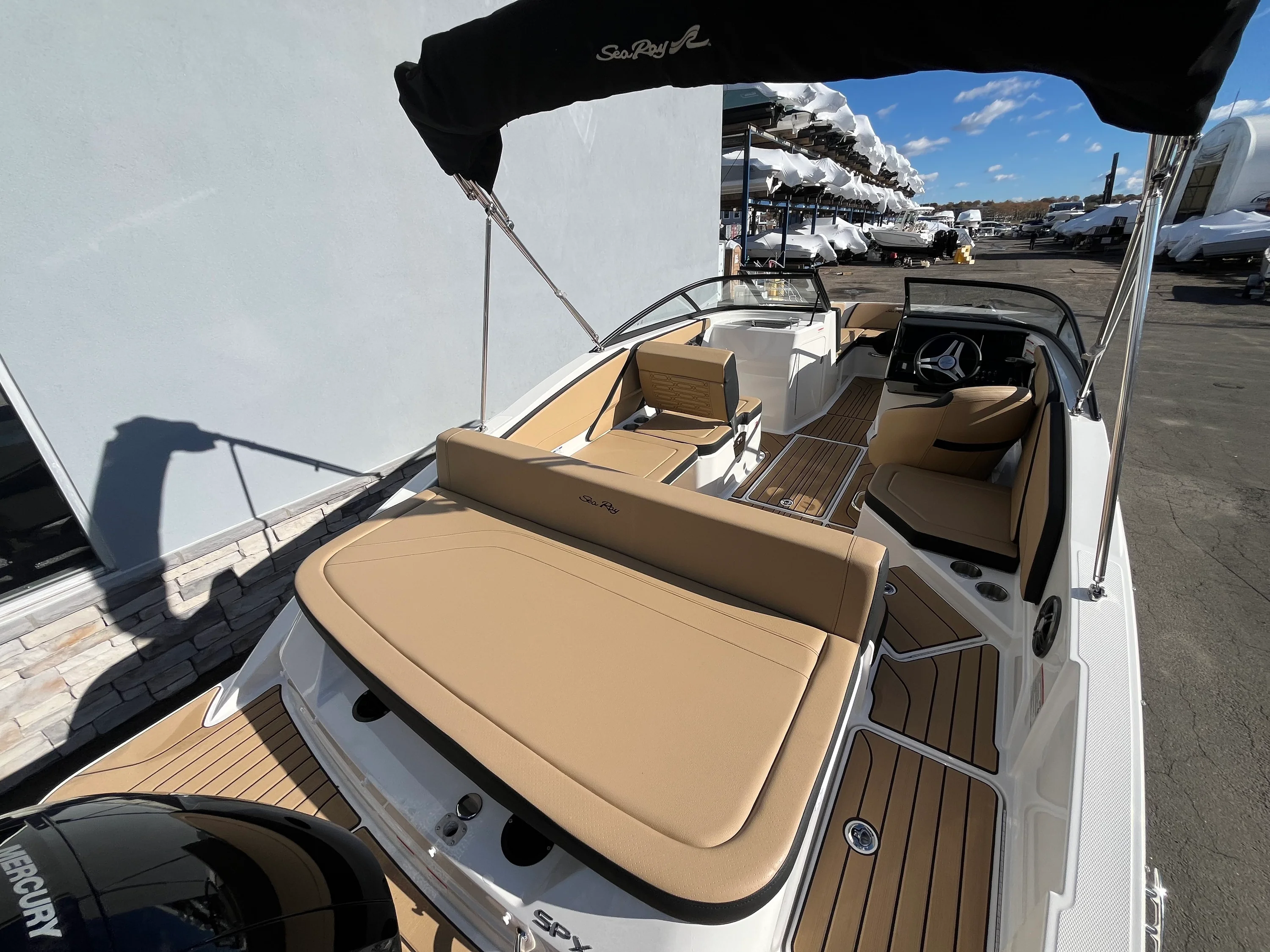 2026 Sea Ray SPX 210 Outboard Image Thumbnail #7