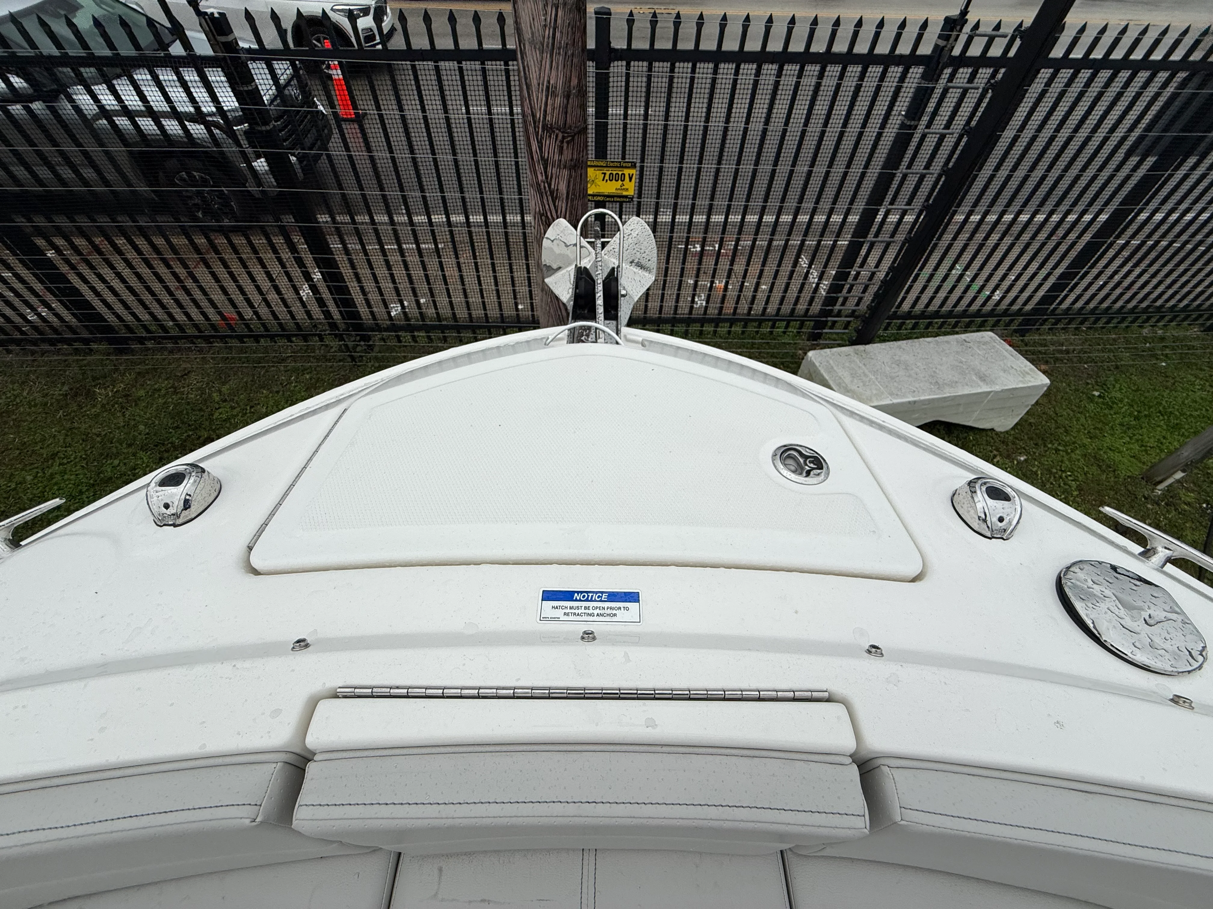 2026 Sea Ray SLX 310 Outboard Image Thumbnail #27