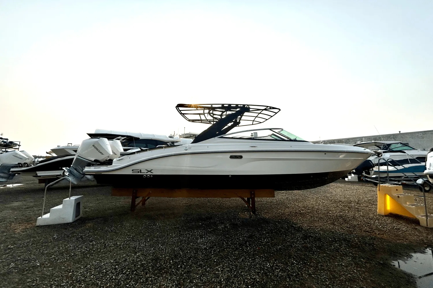 2026 Sea Ray SLX 280 Outboard Image Thumbnail #0