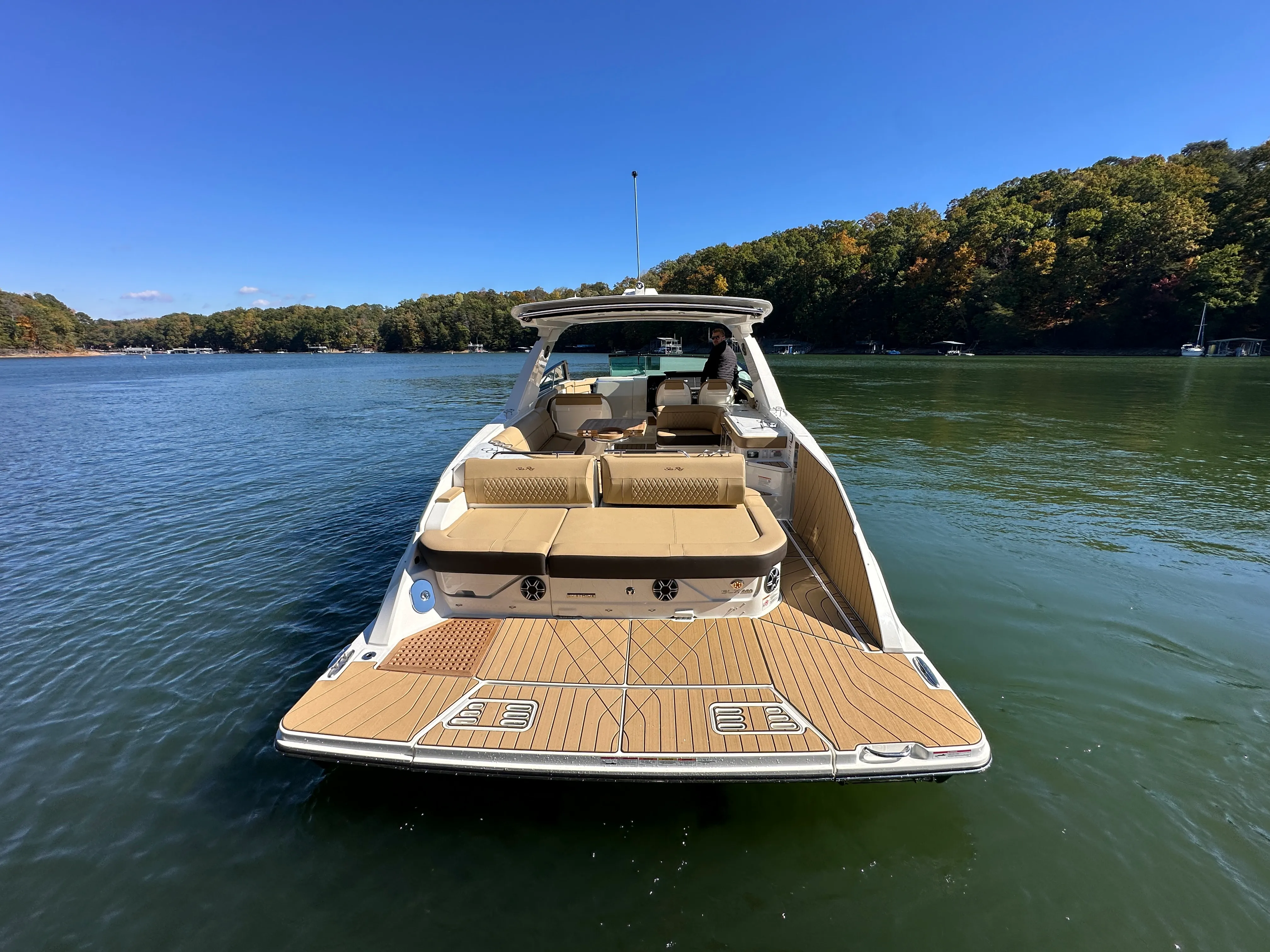 2026 Sea Ray SLX 400 Image Thumbnail #10