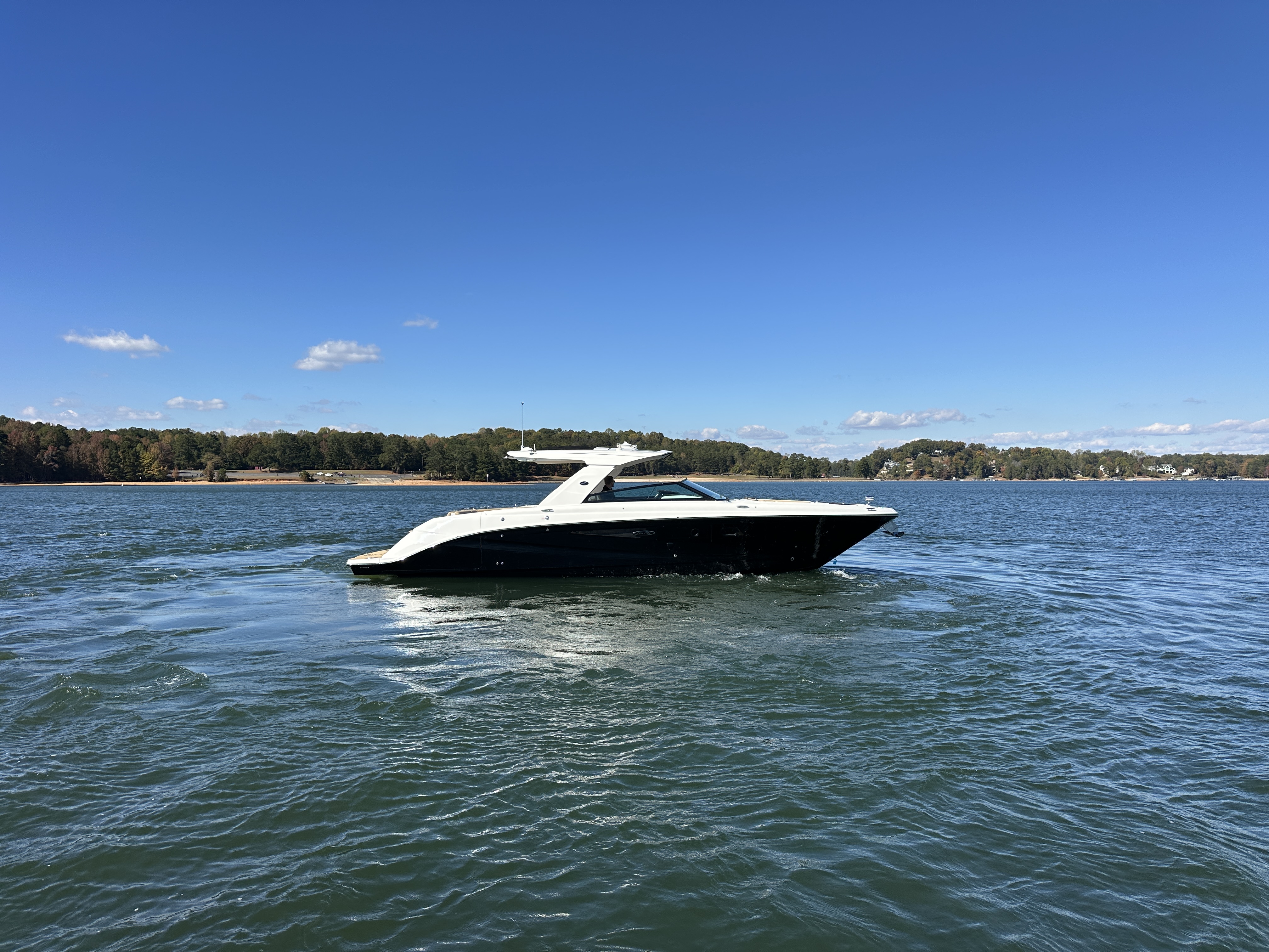 2026 Sea Ray SLX 400 Image Thumbnail #8