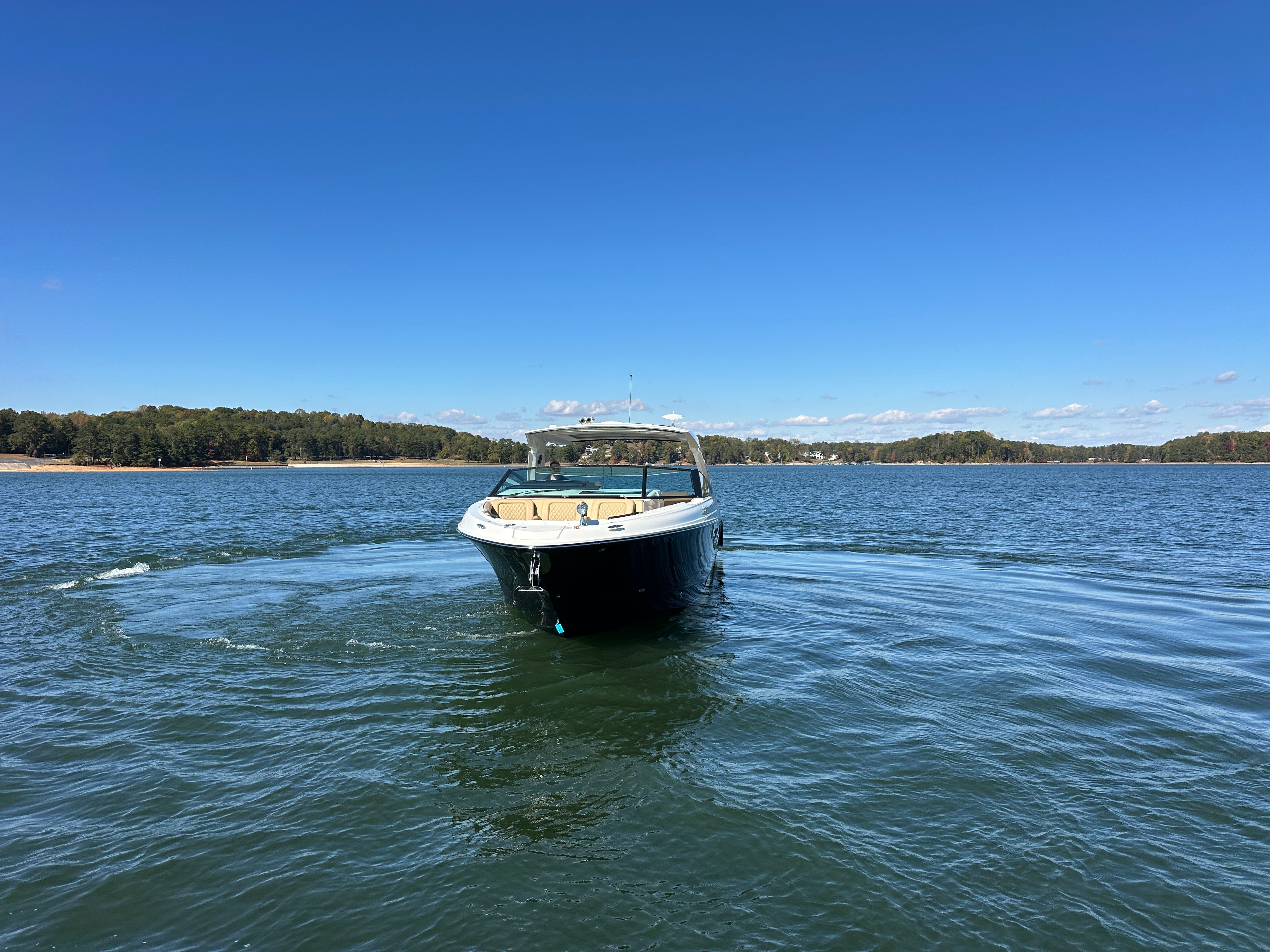 2026 Sea Ray SLX 400 Image Thumbnail #4