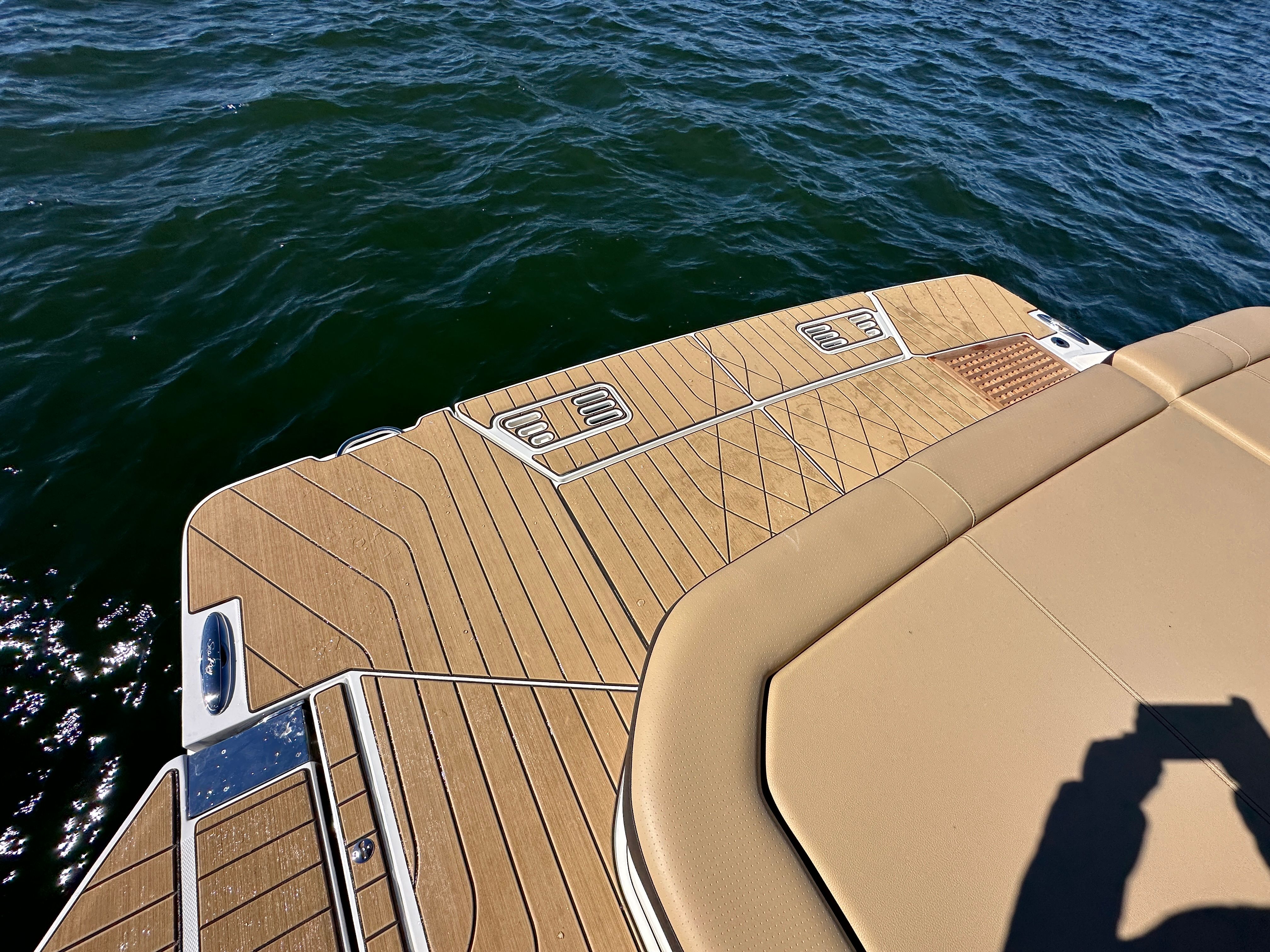 2026 Sea Ray SLX 400 Image Thumbnail #40