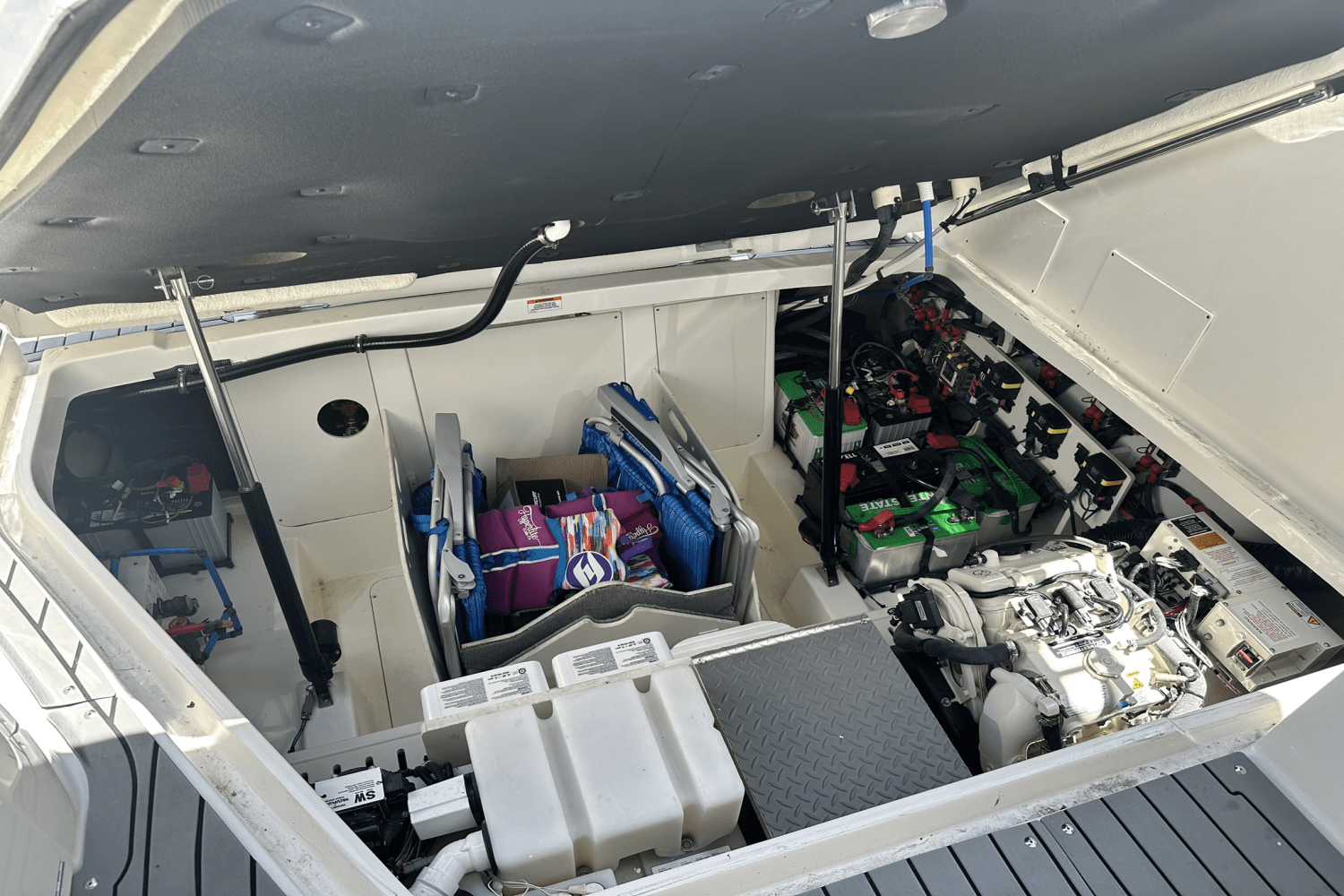 2021 Sea Ray 320 DA-OB Image Thumbnail #49