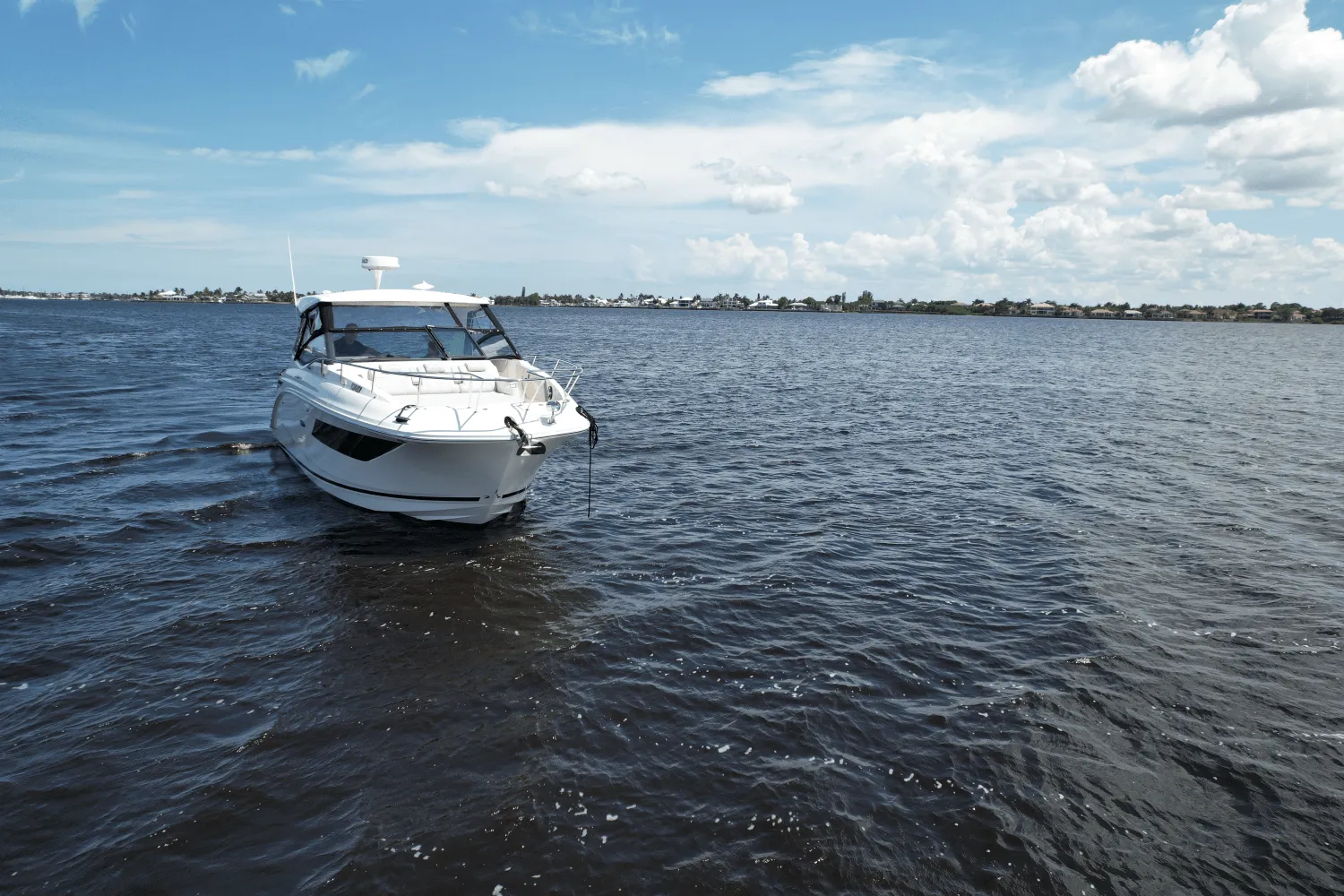 2021 Sea Ray 320 DA-OB Image Thumbnail #10