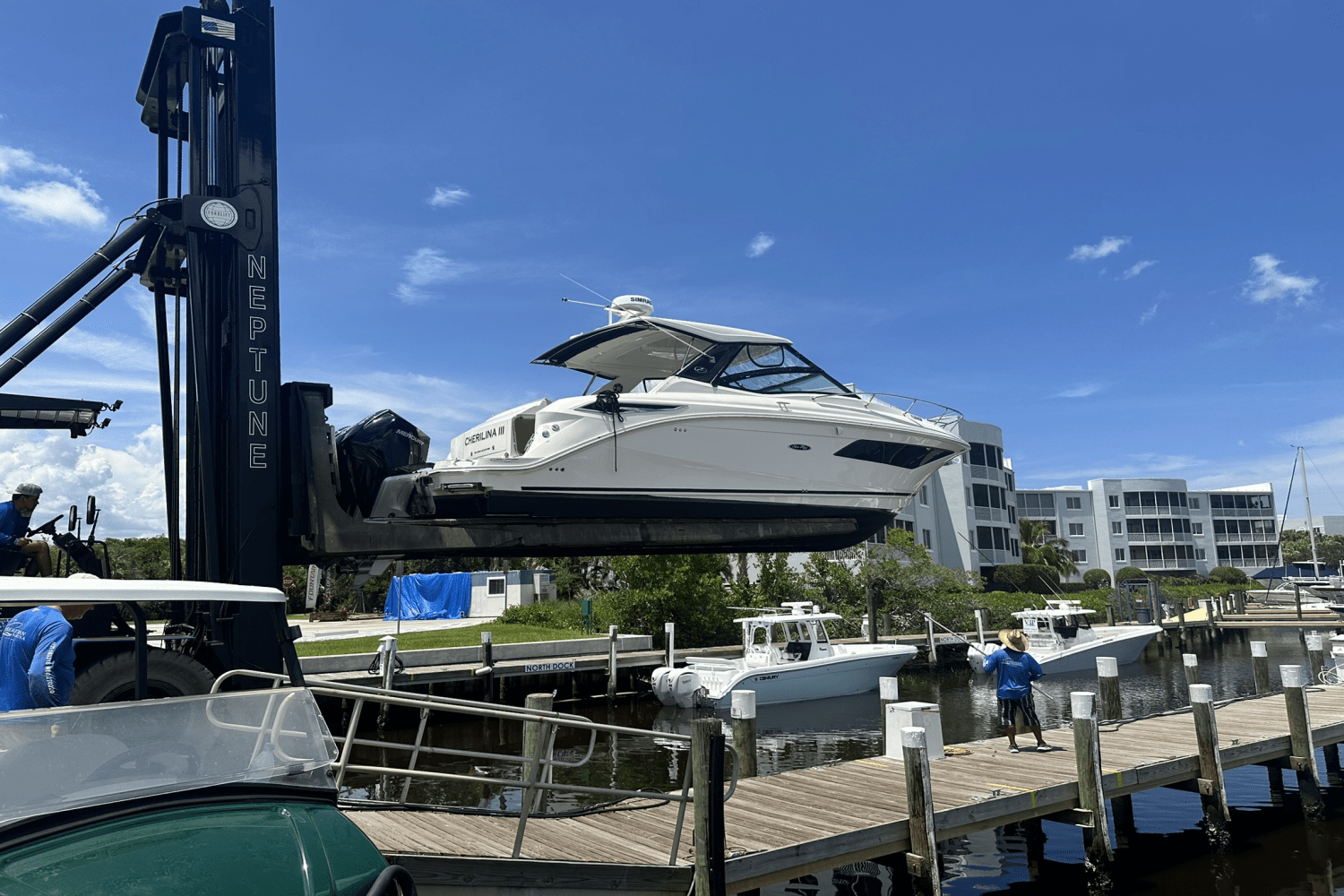 2021 Sea Ray 320 DA-OB Image Thumbnail #24