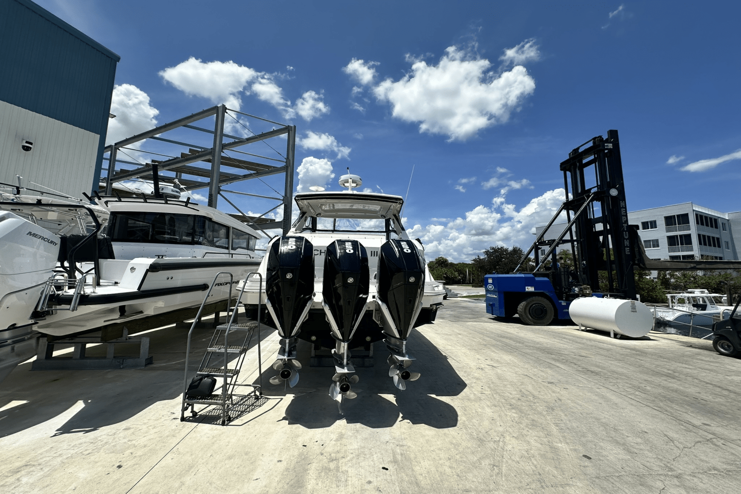 2021 Sea Ray 320 DA-OB Image Thumbnail #22