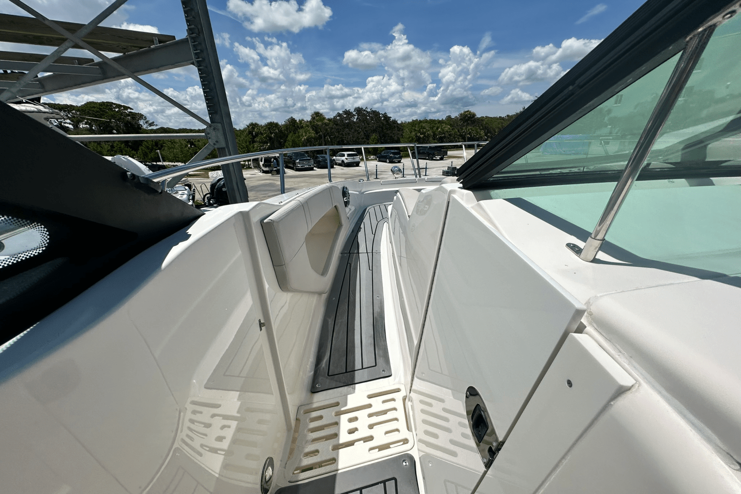 2021 Sea Ray 320 DA-OB Image Thumbnail #47
