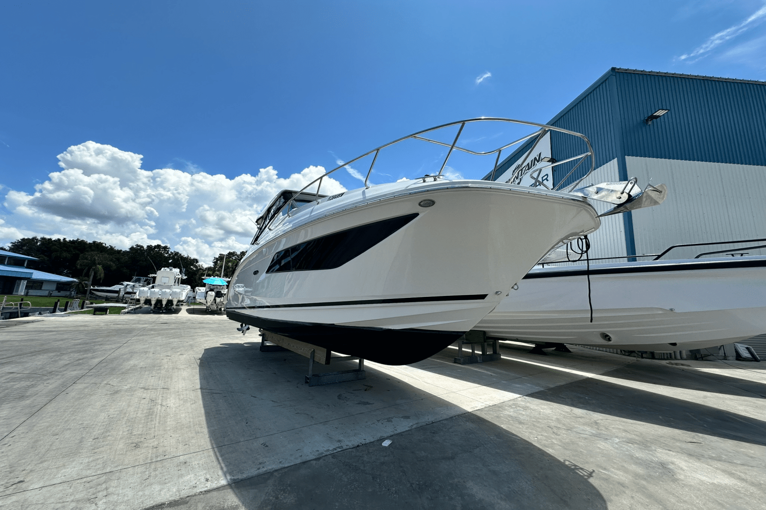 2021 Sea Ray 320 DA-OB Image Thumbnail #22