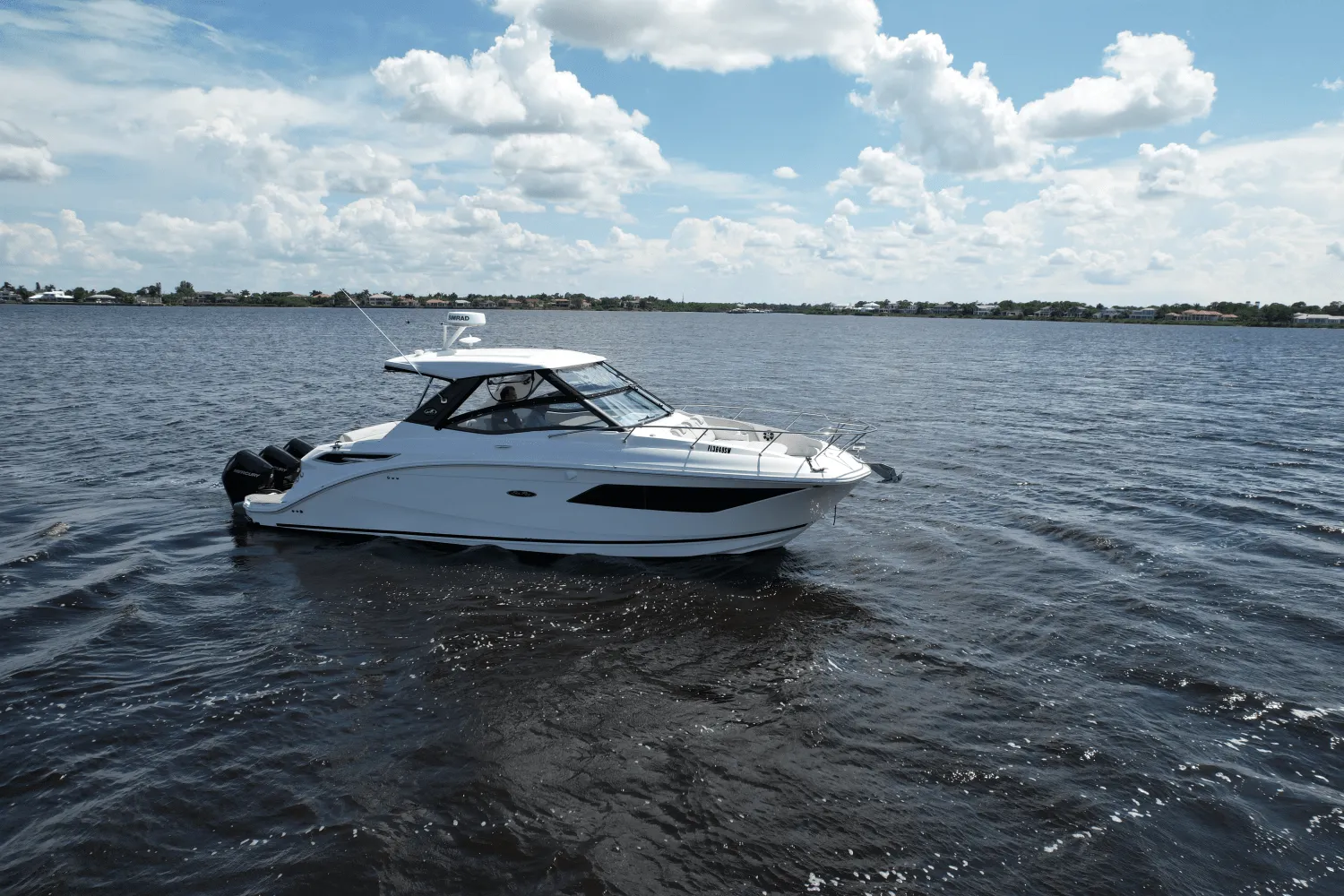2021 Sea Ray 320 DA-OB Image Thumbnail #8