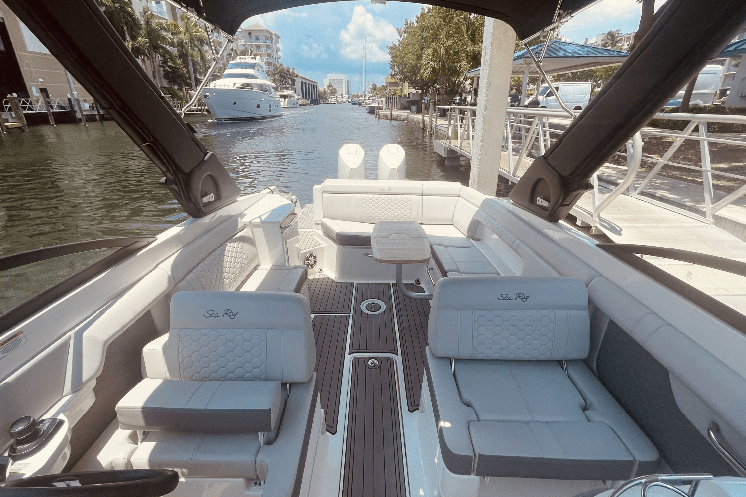 2024 Sea Ray 290 SDX OUTBOARD Image Thumbnail #18