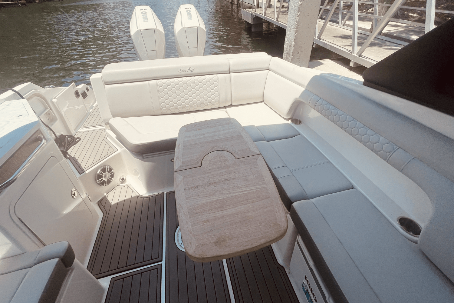 2024 Sea Ray 290 SDX OUTBOARD Image Thumbnail #35