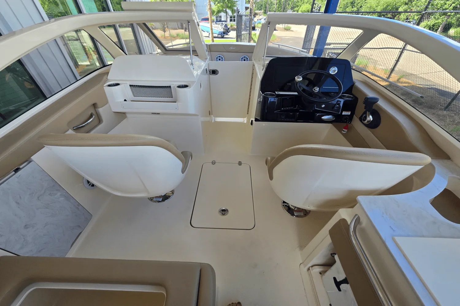 2022 Scout 240 DORADO Image Thumbnail #12