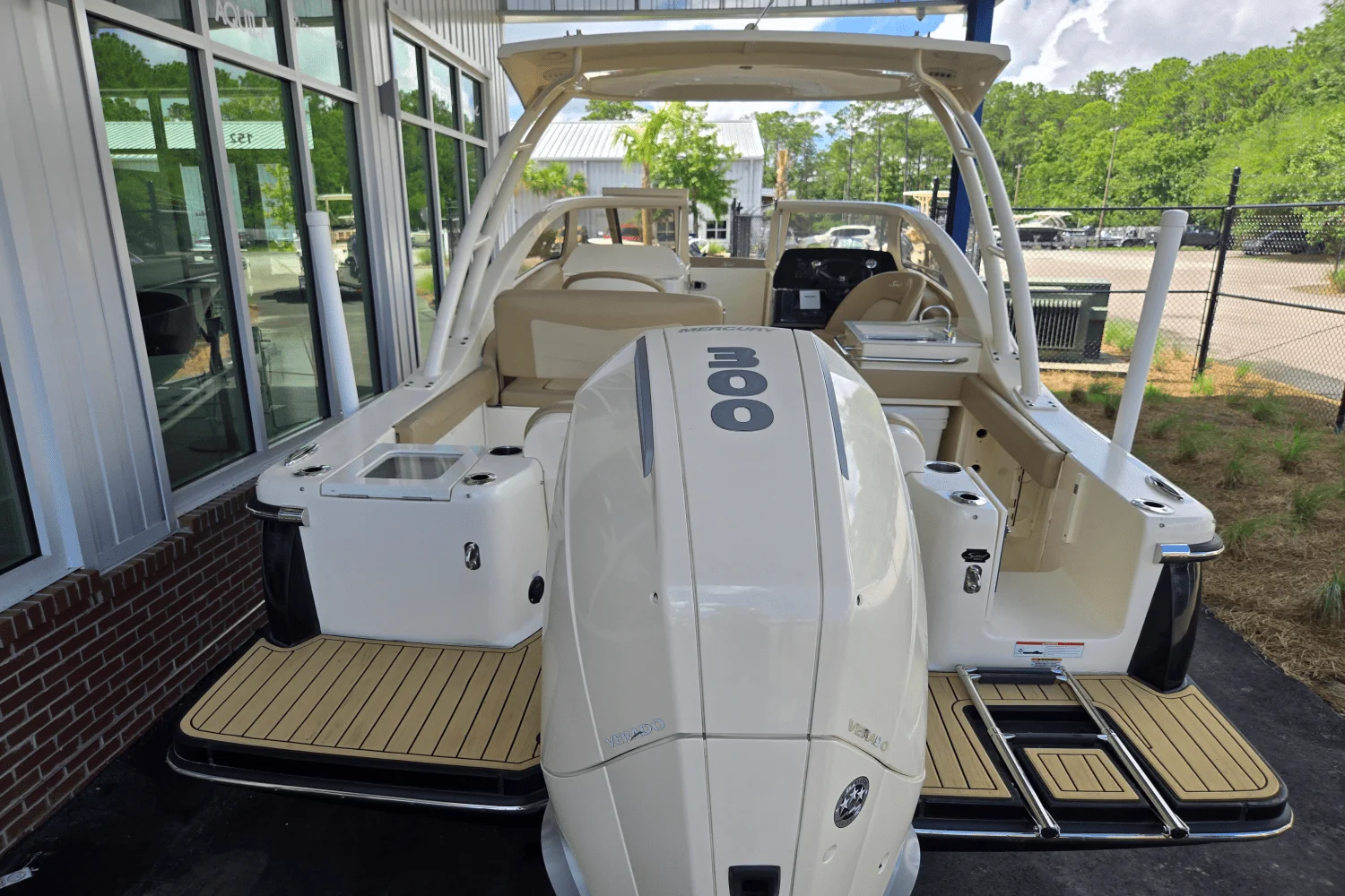 2022 Scout 240 DORADO Image Thumbnail #3